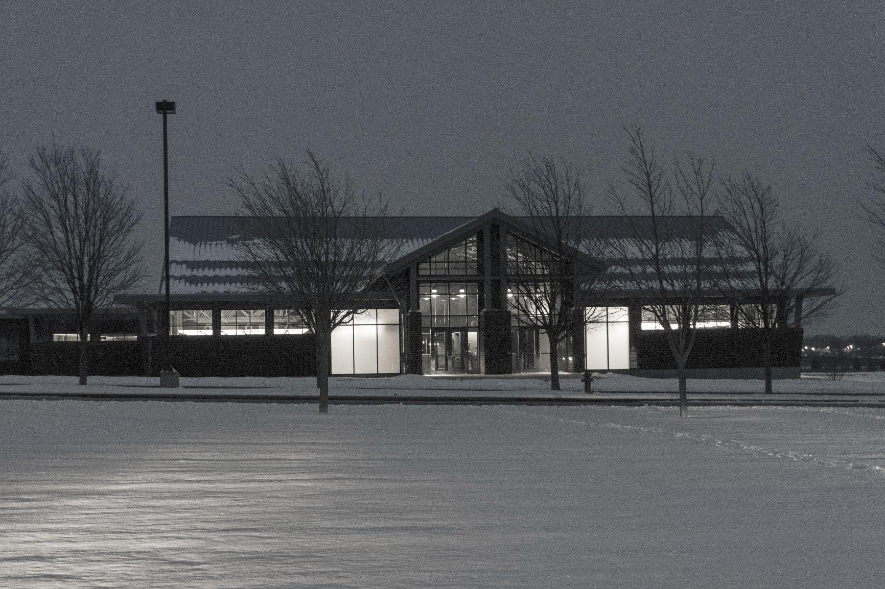 Sony Alpha a6000 Mirrorless Digital Camera 24.3MP SLR Camera with 3.0-Inch LCD (Black) w/16-50mm Power Zoom Lens - Customer Photo 1