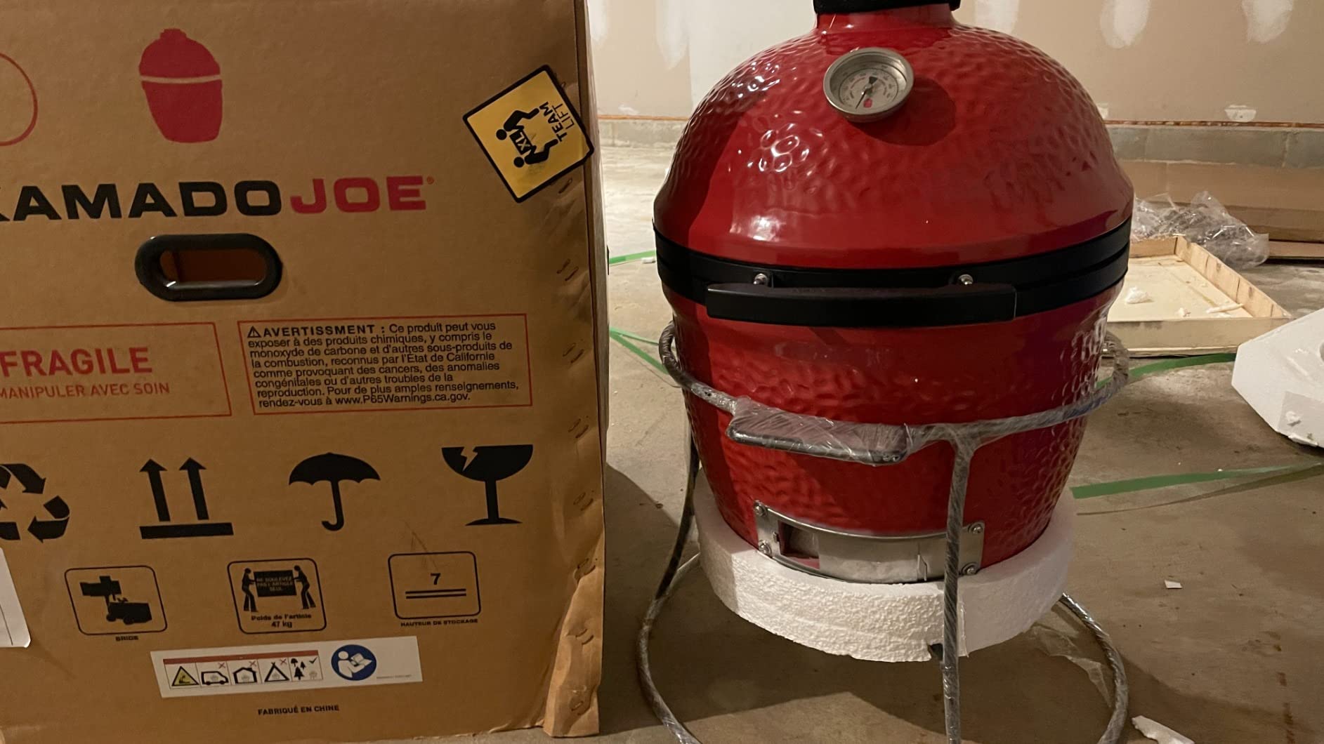 Kamado Joe Joe Jr 13.5-inch Portable Ceramic Charcoal Grill with Grill Stand, Stainless Steel Cooking Grate, Heat Deflectors and Ash Tool in Red, Model KJ13RH - Customer Photo 1