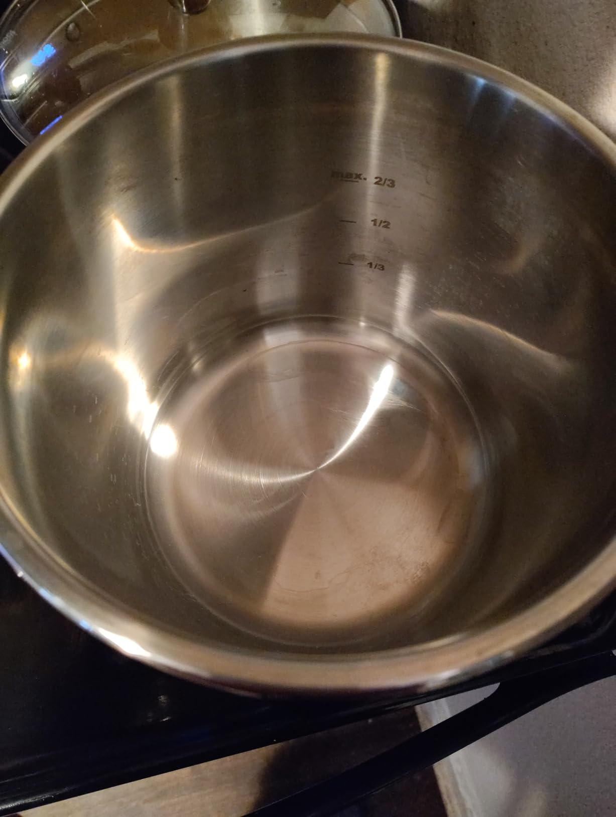 T-fal Clipso Stainless Steel Pressure Cooker, 6.3 Quart, Induction Cookware, Secure Locking System, One Hand System, Recipe Book Included, Pots and Pans, Kitchen, Silver - Customer Photo 2