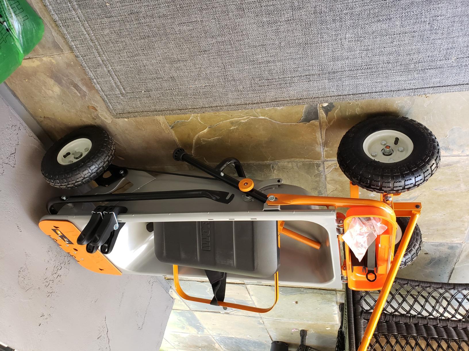 Worx WG050 8-in-1 Aerocart Garden Cart/Wheelbarrow Heavy Duty/Dolly - Customer Photo 1