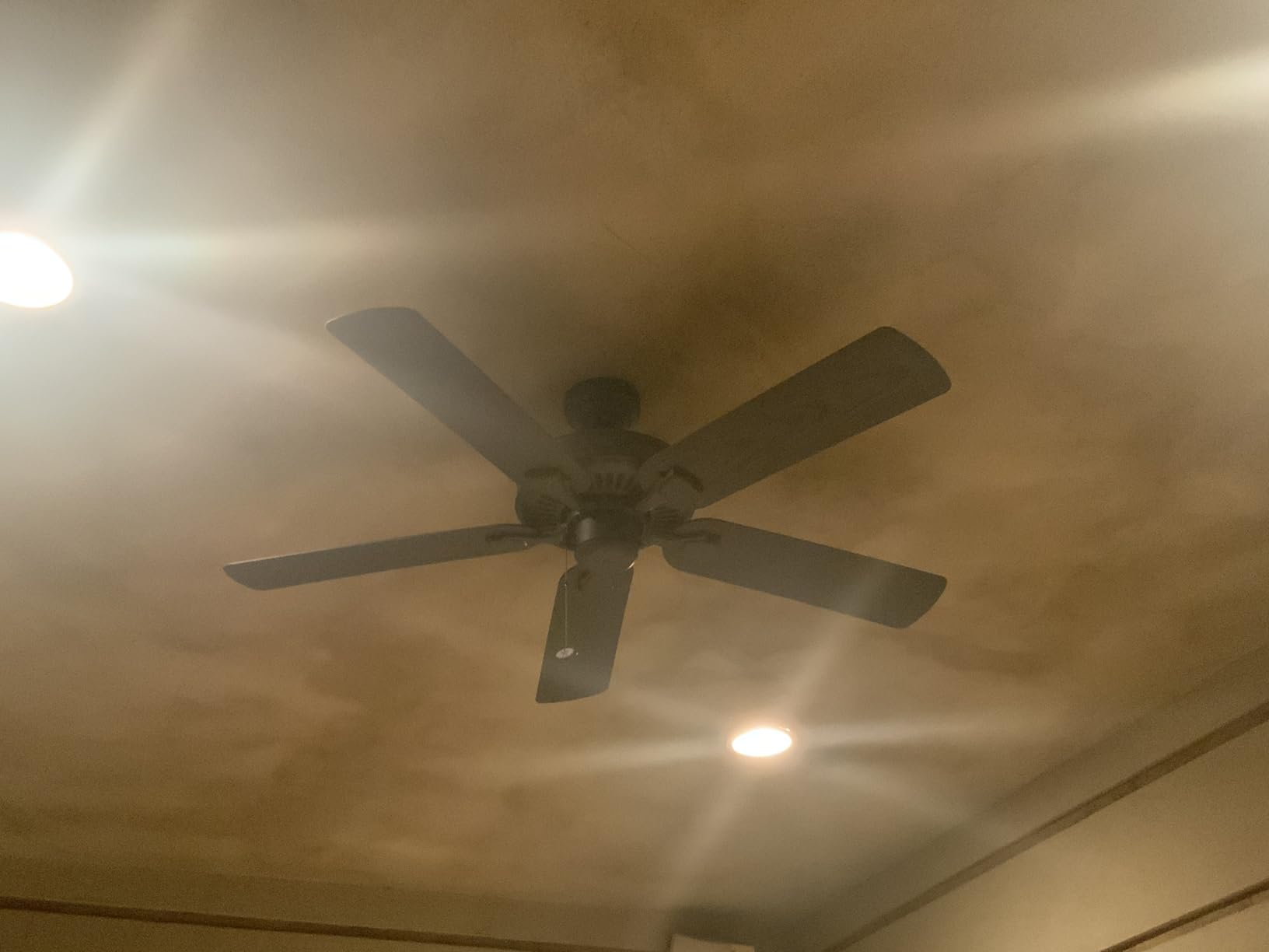 Honeywell Ceiling Fans Belmar 52 Inch Ceiling Fan Without Light, Outdoor Ceiling Fan with Pull Chain, Tri-Mount Traditional 5 Blade Design, ETL Wet Rated, Bronze (50199-01) Customer Review Honeywell Ceiling Fans Belmar 52 Inch Ceiling Fan Without Light, Outdoor Ceiling Fan with Pull Chain, Tri-Mount Traditional 5 Blade Design, ETL Wet Rated, Bronze (50199-01) - Customer Photo 2