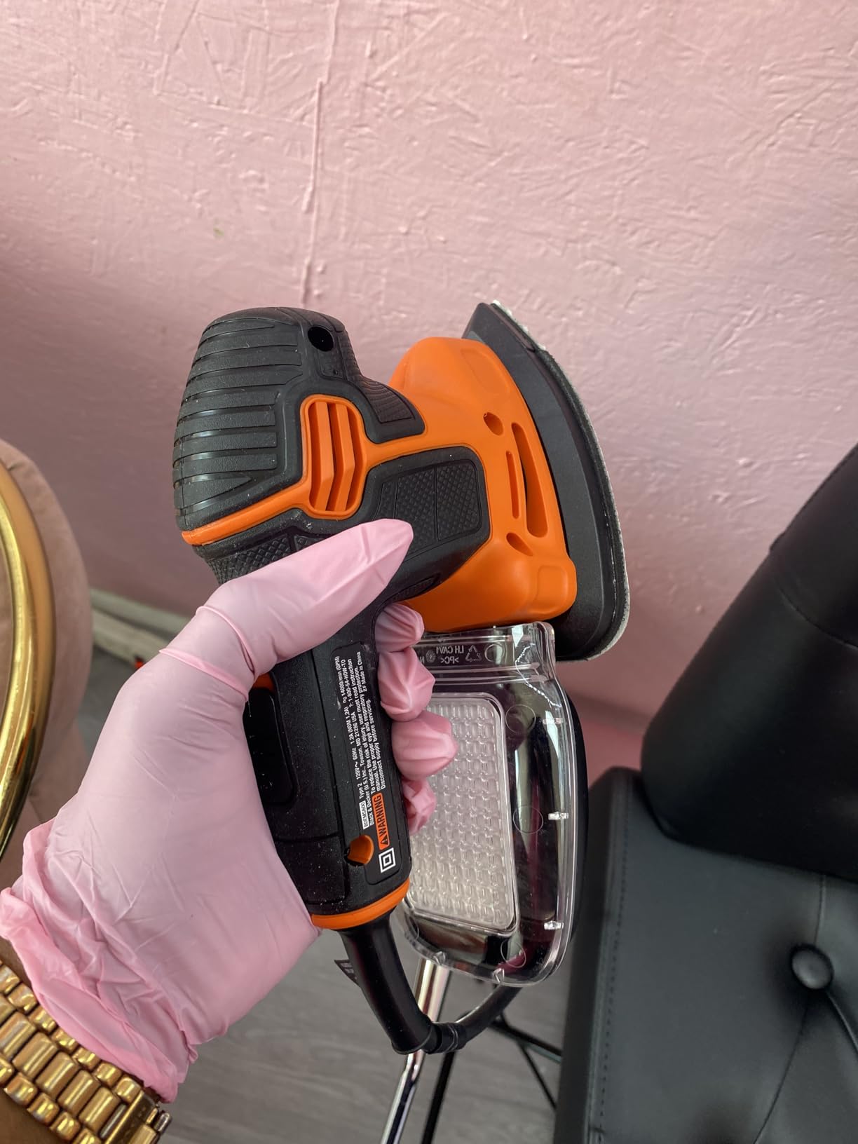 BLACK+DECKER Detail Sander, 1.2 Amp, 16,000 OPM, Compact Design, 3-Position Grip for Comfort (BDEMS600) - Customer Photo 1