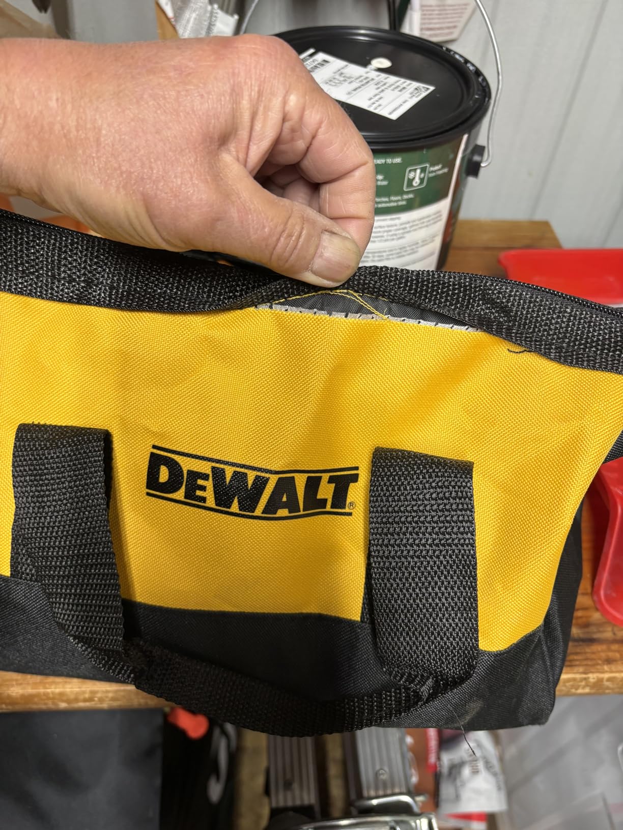 DEWALT 20V MAX XR Oscillating Multi-Tool Kit, Oscillating Tool Accessories, Cordless, 3-Speed, Quick Blade Change, Sand Paper, Blades, Battery and Charger Included (DCS356D1) - Customer Photo 1