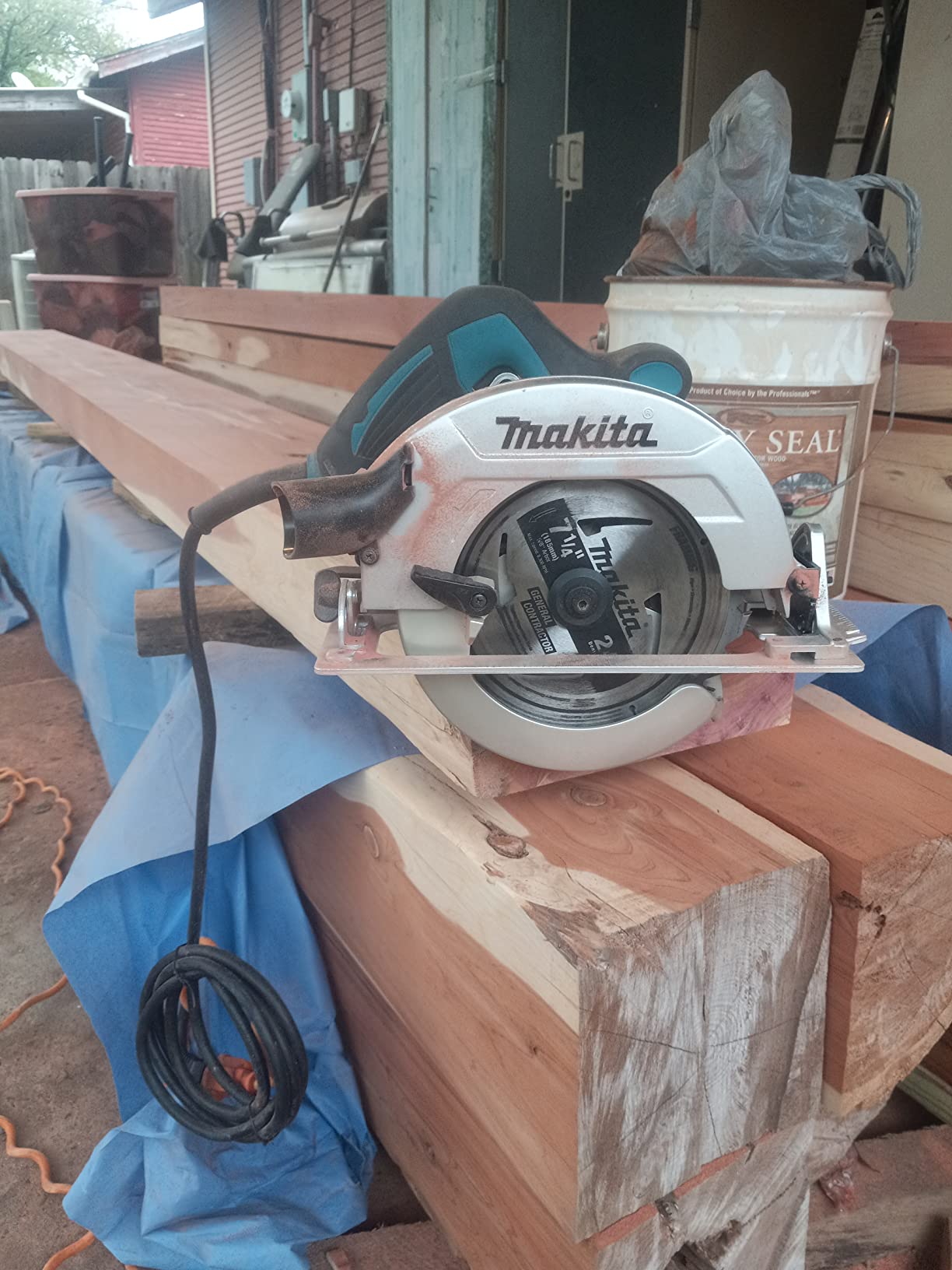 Makita HS7600 Circular Saw, 7-1/4