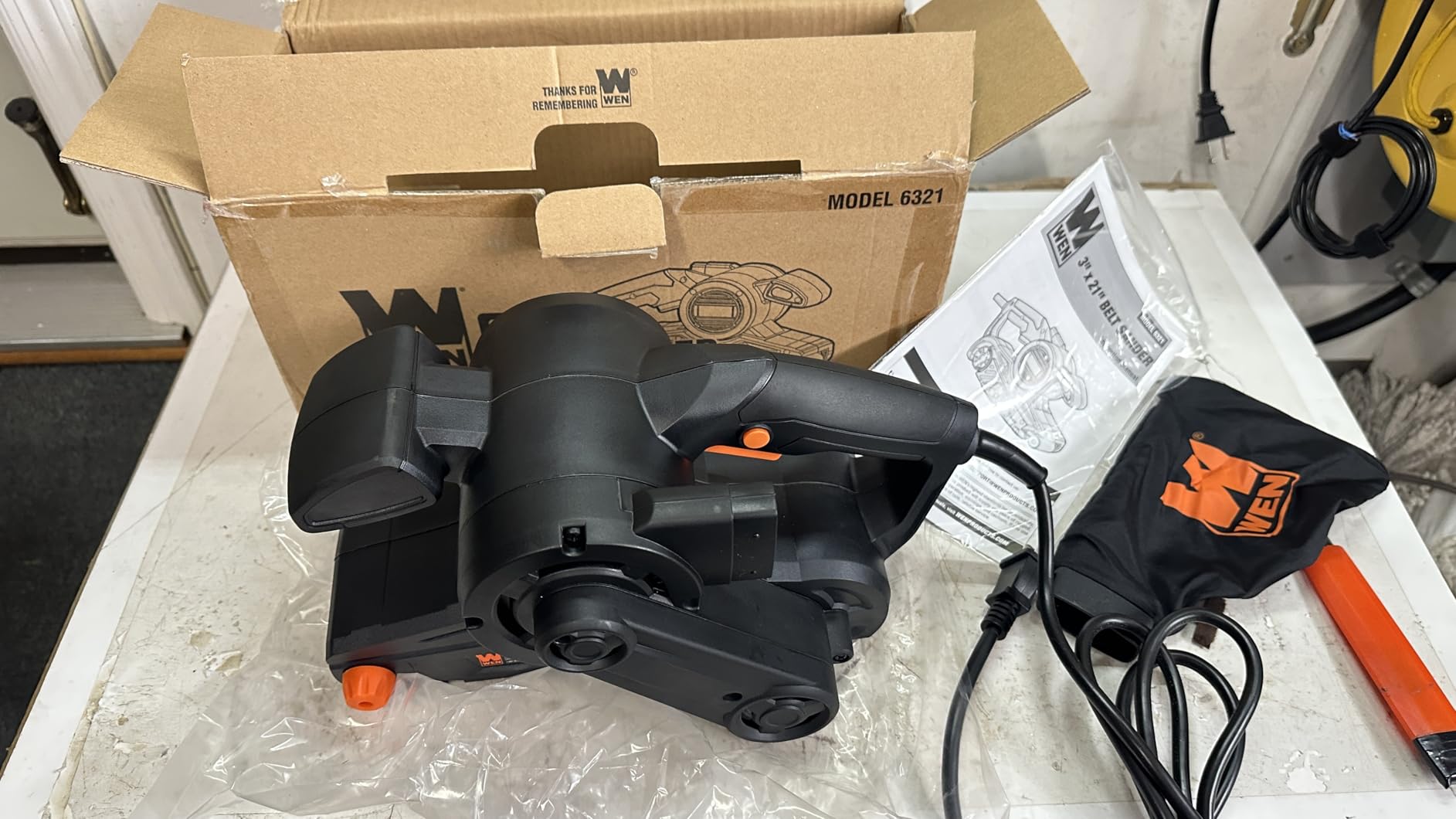 WEN 6321 7-Amp 3 in. x 21 in. Corded Belt Sander with Dust Bag - Customer Photo 1