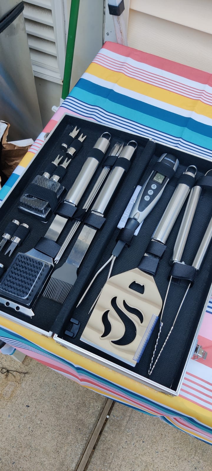 Cuisinart Deluxe Grill Tool Set, 20-Piece Grill Set, BBQ Accessories with Aluminum Case, Stainless Steel Grilling Accessories customer photo 1