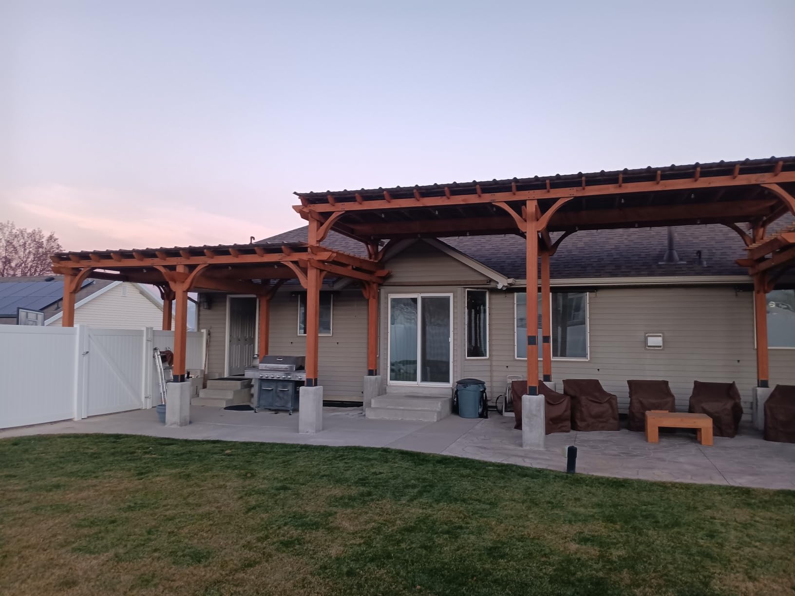 SEAL-ONCE NANO+POLY Penetrating Wood Sealer with Polyurethane - 1 Gallon. Water-based, Low-VOC, waterproofer & stain for decks, fences & log homes. - Customer Photo 4