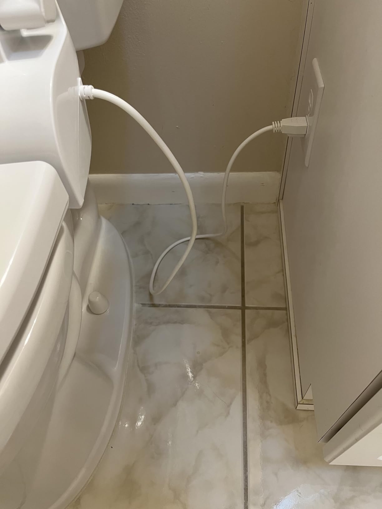 ALPHA BIDET JX2 Elongated Bidet Toilet Seat, White, Endless Warm Water, *NEW* Bowl Mist, LED Light, Quiet Operation, Wireless Remote, Stainless Steel Nozzle, Sittable Lid, 3 Year Warranty - Customer Photo 1