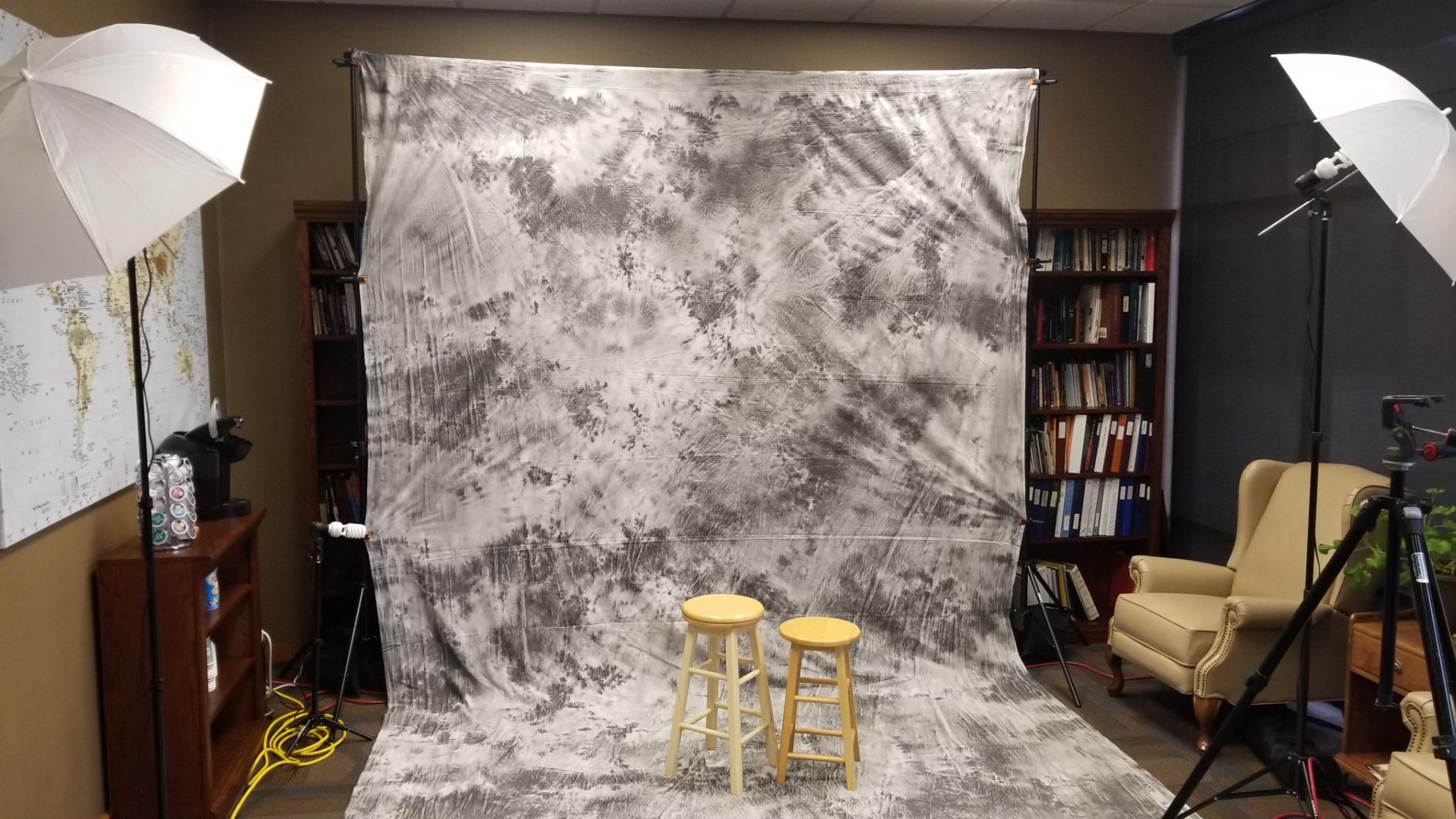 EMART Umbrella Photography Lighting Kit, 200/700W Bulbs, Soft Light Continuous Photographic Reflector Set for Portrait Studio Video Recording, Filming, Podcast Customer Review EMART Umbrella Photography Lighting Kit, 200/700W Bulbs, Soft Light Continuous Photographic Reflector Set for Portrait Studio Video Recording, Filming, Podcast - Customer Photo 2