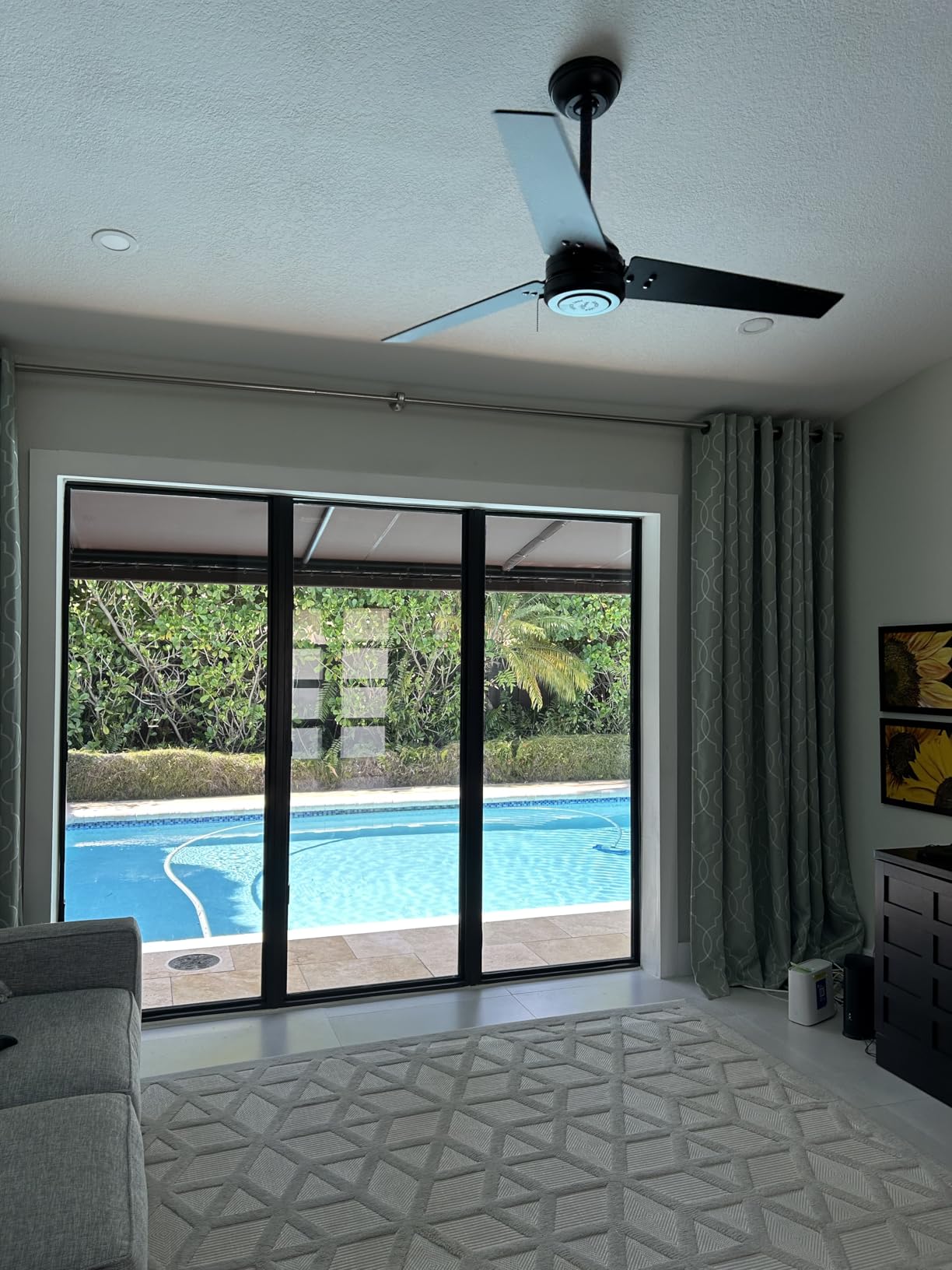 Hunter 52 inch Outdoor or Indoor Ceiling Fan No Light - Black Ceiling Fan without Light, For Patio, Porch, Garage, or Living Room, Standard Mount, 3 Blades, Pull Chain - Cassius 59264, Matte Black Customer Review Hunter 52 inch Outdoor or Indoor Ceiling Fan No Light - Black Ceiling Fan without Light, For Patio, Porch, Garage, or Living Room, Standard Mount, 3 Blades, Pull Chain - Cassius 59264, Matte Black - Customer Photo 1