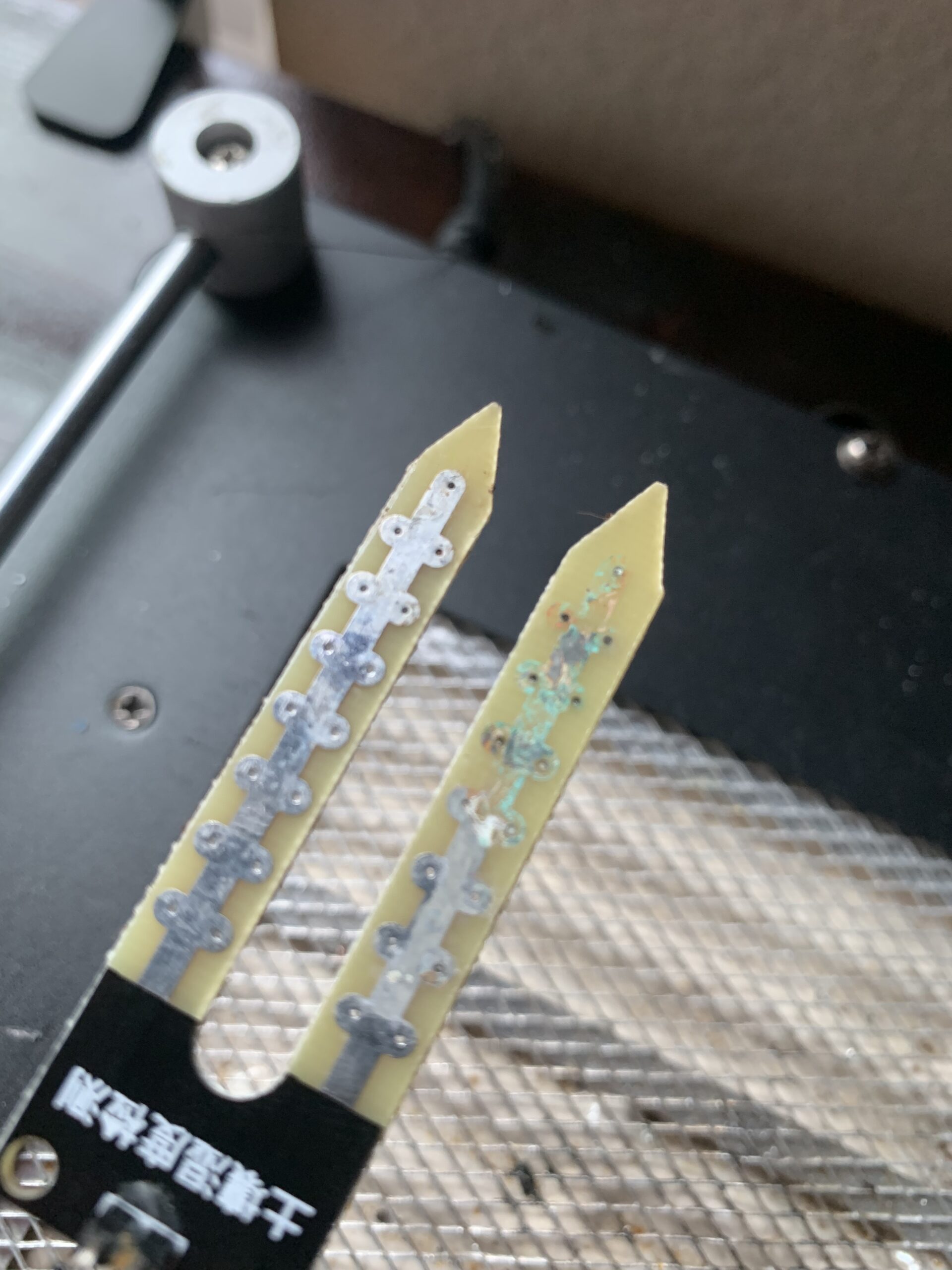 HiLetgo 5pcs LM393 3.3V-5V Soil Moisture Detect Sensor Soil Moisture Sensor Soil Hygrometer Detection for Arduino Automatic Watering System Robot Smart car - Customer Photo 1