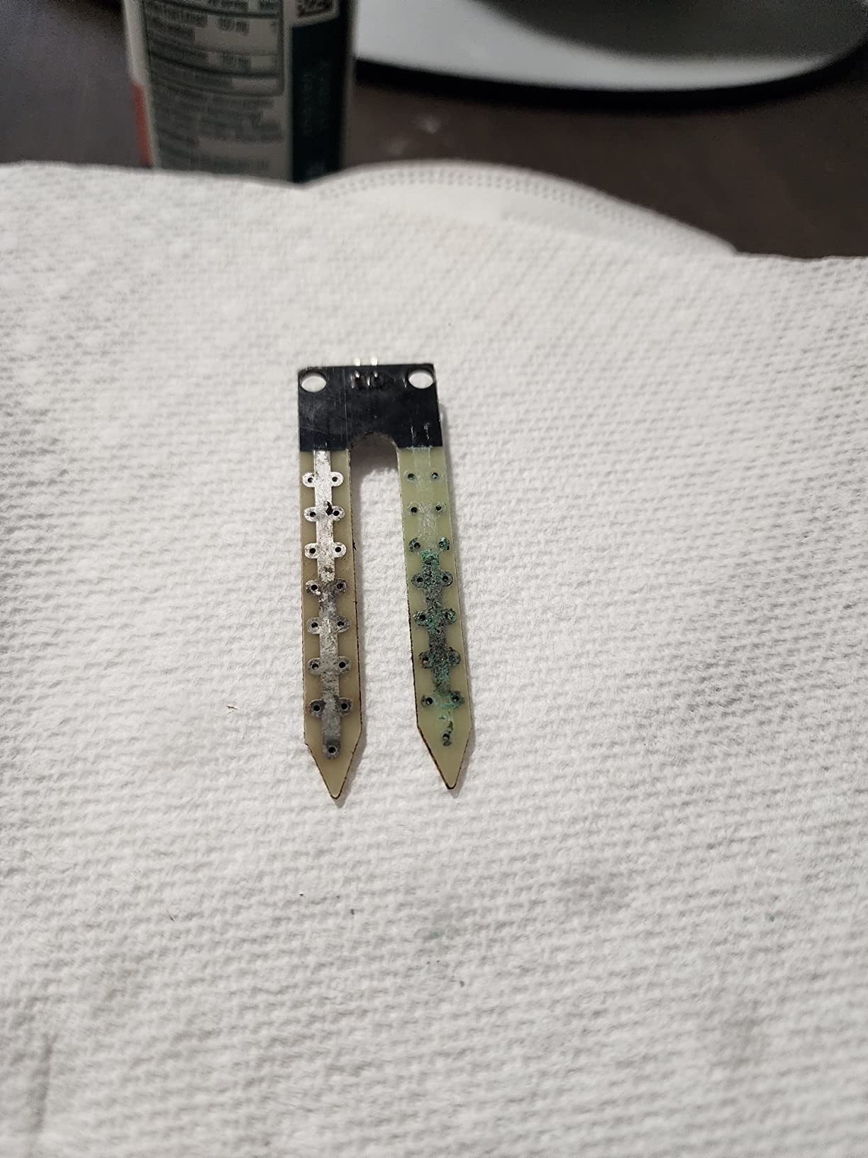 HiLetgo 5pcs LM393 3.3V-5V Soil Moisture Detect Sensor Soil Moisture Sensor Soil Hygrometer Detection for Arduino Automatic Watering System Robot Smart car - Customer Photo 2