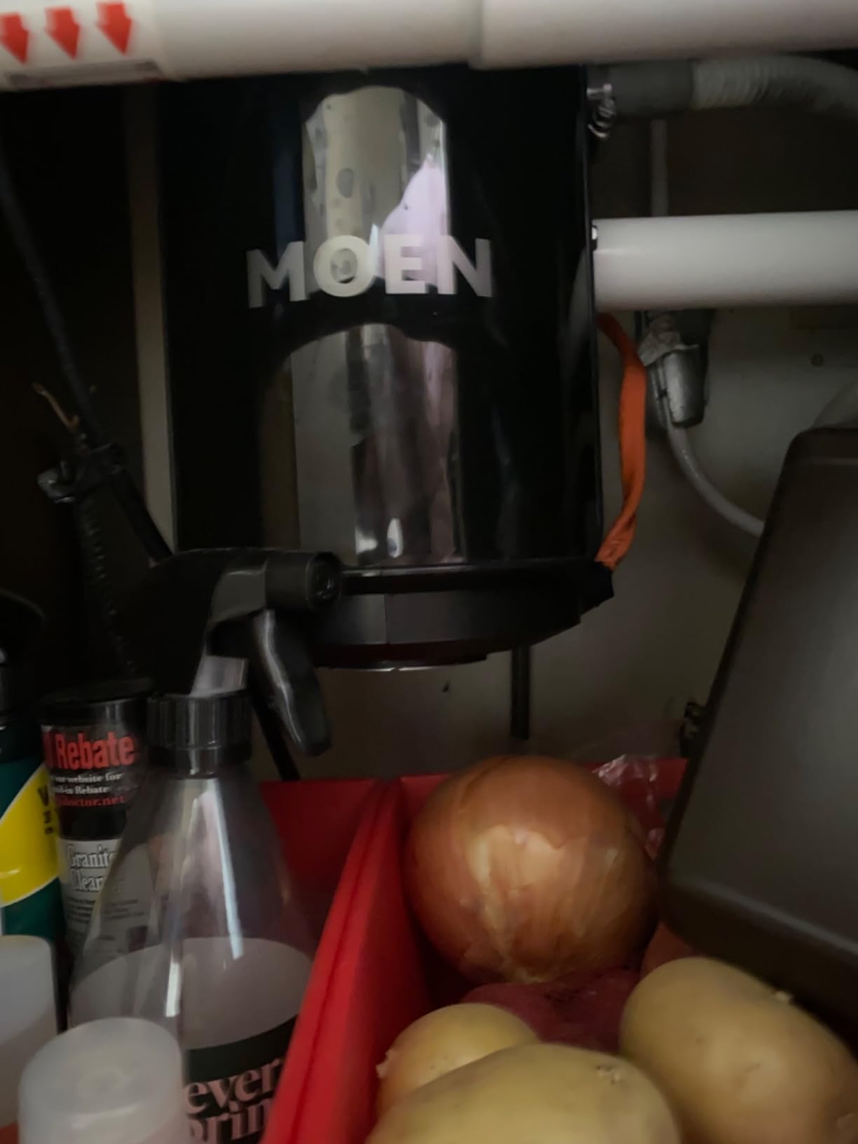 Moen Host Series 3/4 HP Continuous Feed Garbage Disposal with Sound Reduction for Kitchen Sink, Power Cord Included, GXS75C - Customer Photo 1