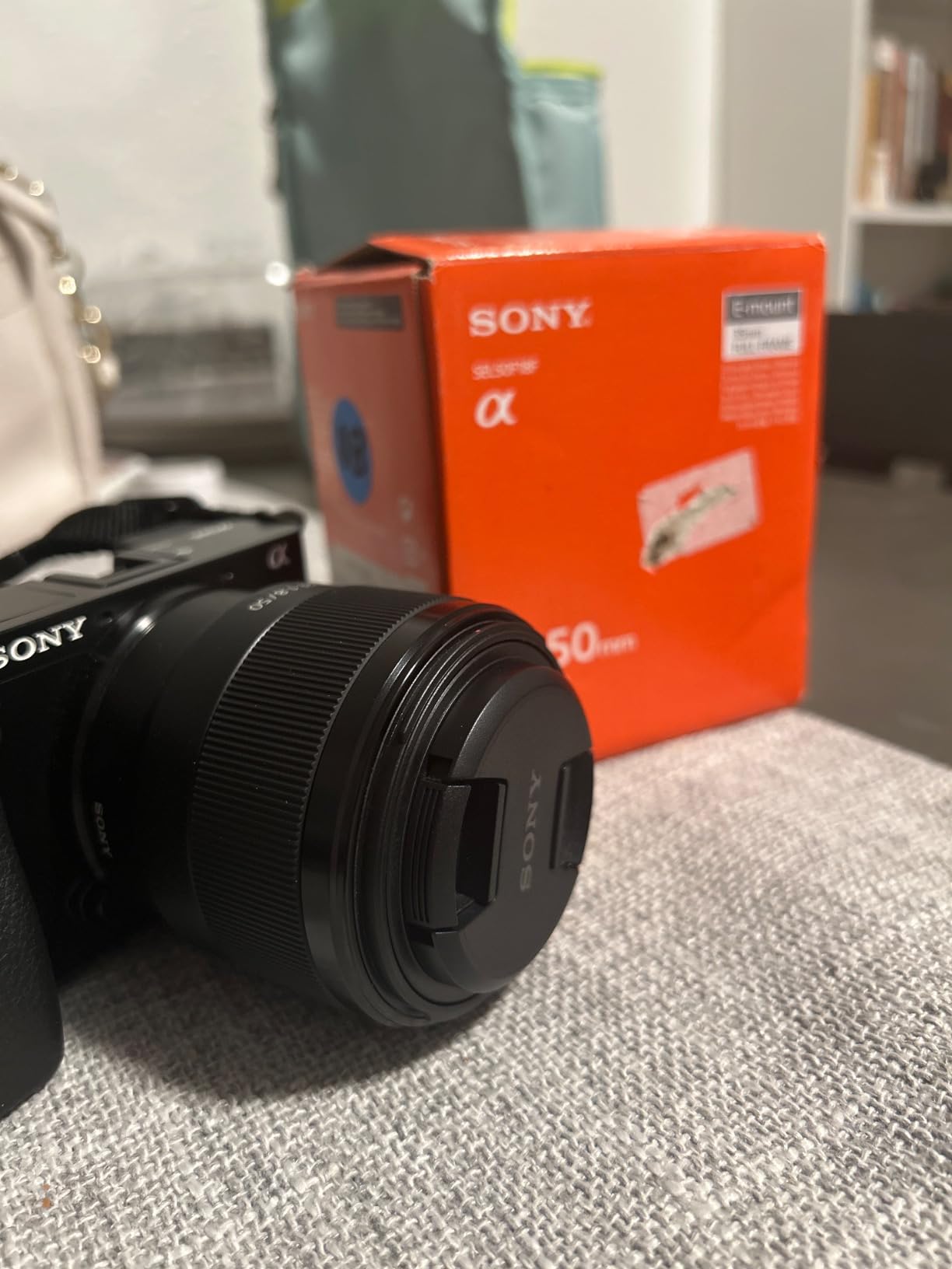 Sony - FE 50mm F1.8 Standard Lens (SEL50F18F), Black - Customer Photo 2