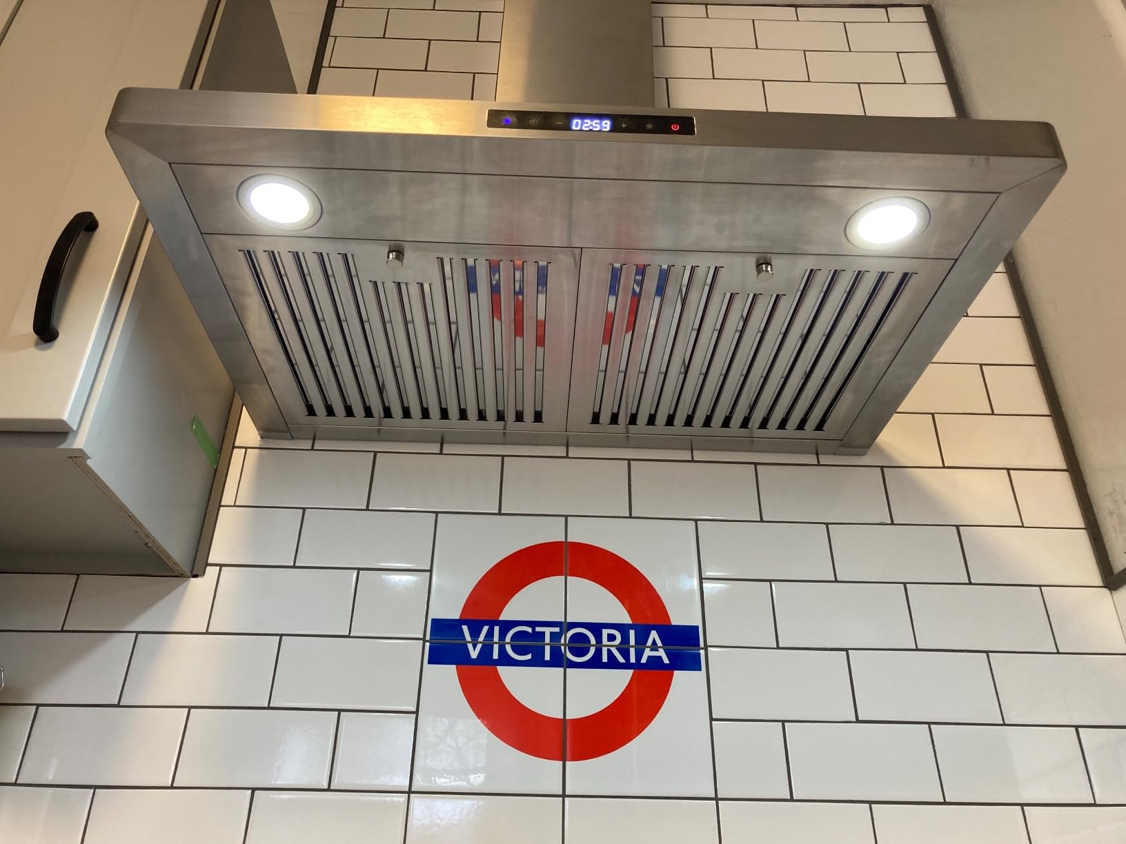 COSMO COS-63175S 30 in. Vista Collection 380 CFM Ducted Wall Mount Range Hood, Touch Controls, LED Lights, Stainless Steel - Customer Photo 2