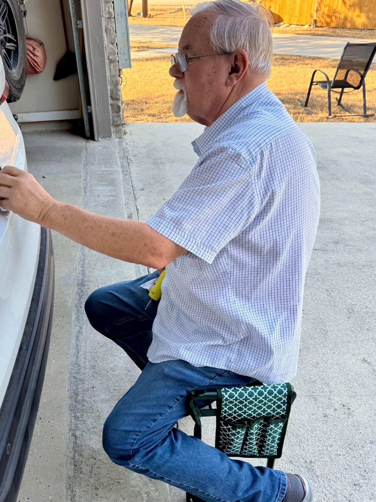 Garden Kneeler And Stool - Foldable Garden Seat For Storage - EVA Foam with Tool Pouch and Gloves - Customer Photo 1