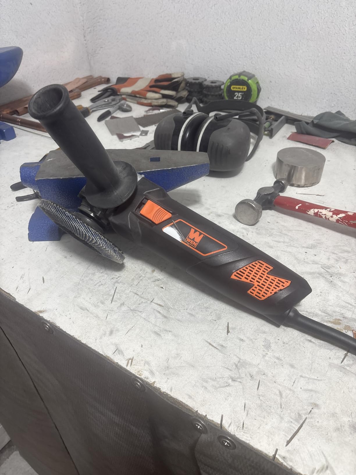 WEN 7-Amp Angle Grinder with 4-1/2-Inch Wheel and Reversible Handle (944) Customer Review WEN 7-Amp Angle Grinder with 4-1/2-Inch Wheel and Reversible Handle (944) - Customer Photo 3