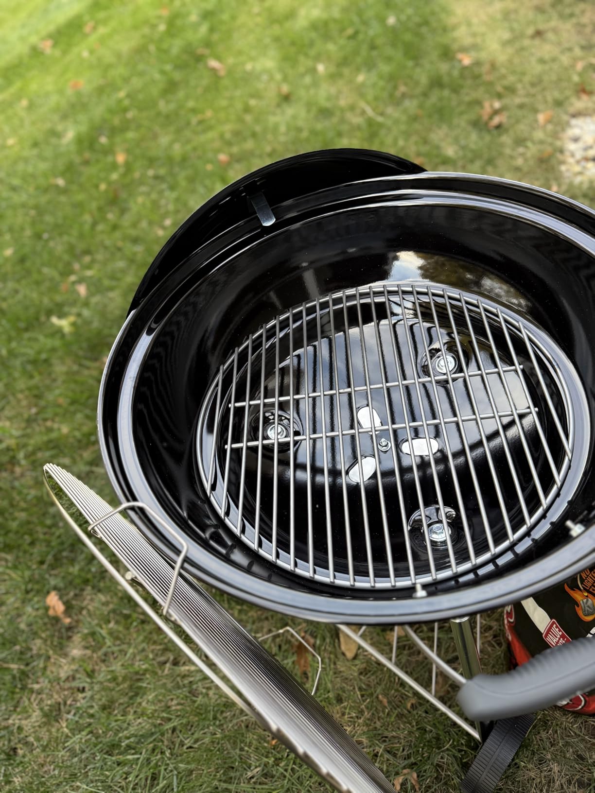 Weber Jumbo Joe Premium Charcoal Grill, 22-Inch, Black - Portable Outdoor BBQ Grill with Durable Plated Steel Grates, Porcelain-Enameled Bowl & Precision Airflow Control customer photo 1