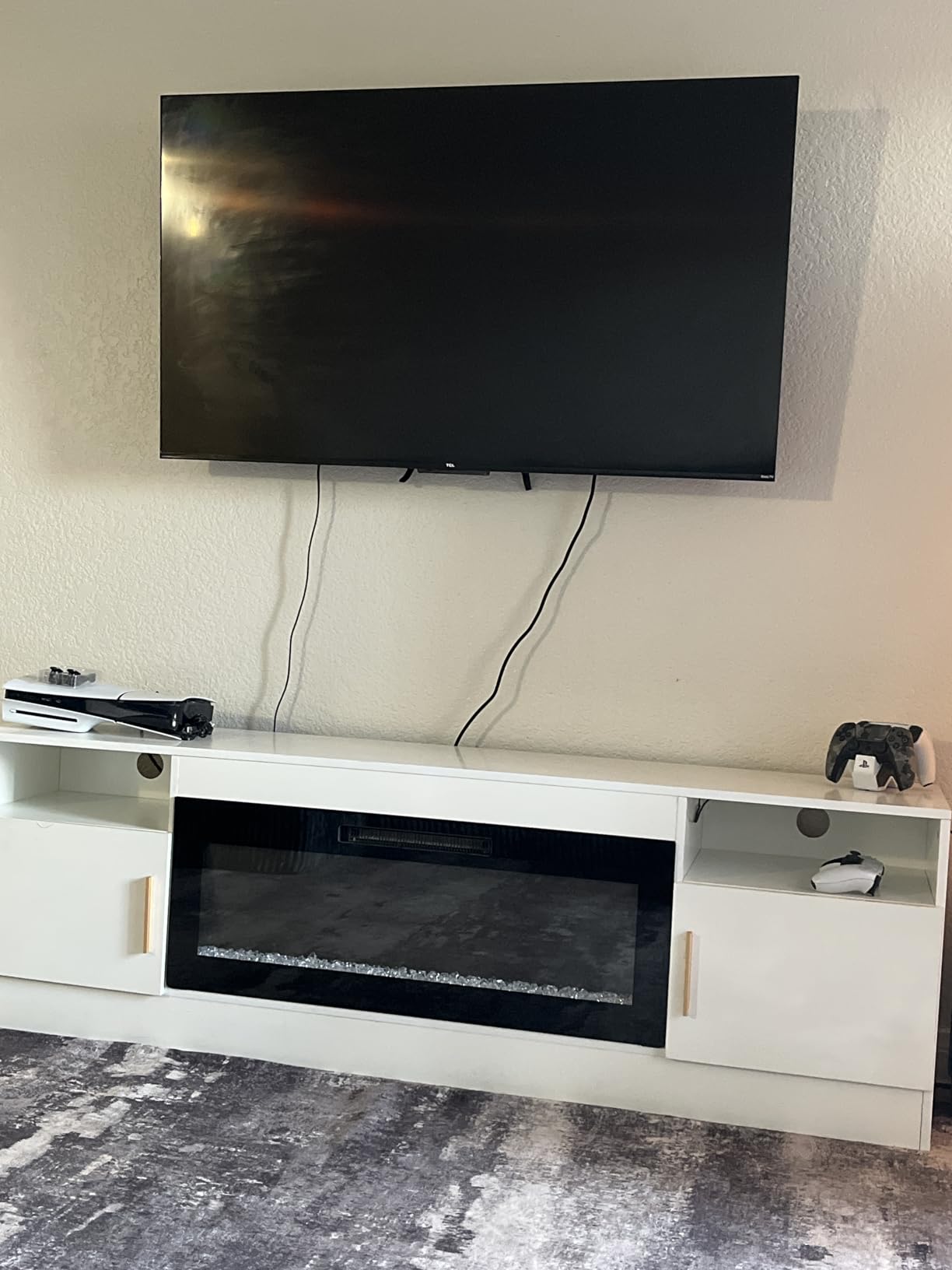 PERLESMITH Tilting TV Wall Mount Bracket Low Profile for Most 23-60 inch LED LCD OLED, Plasma Flat Screen TVs with VESA 400x400mm Weight up to 115lbs, Fits 16