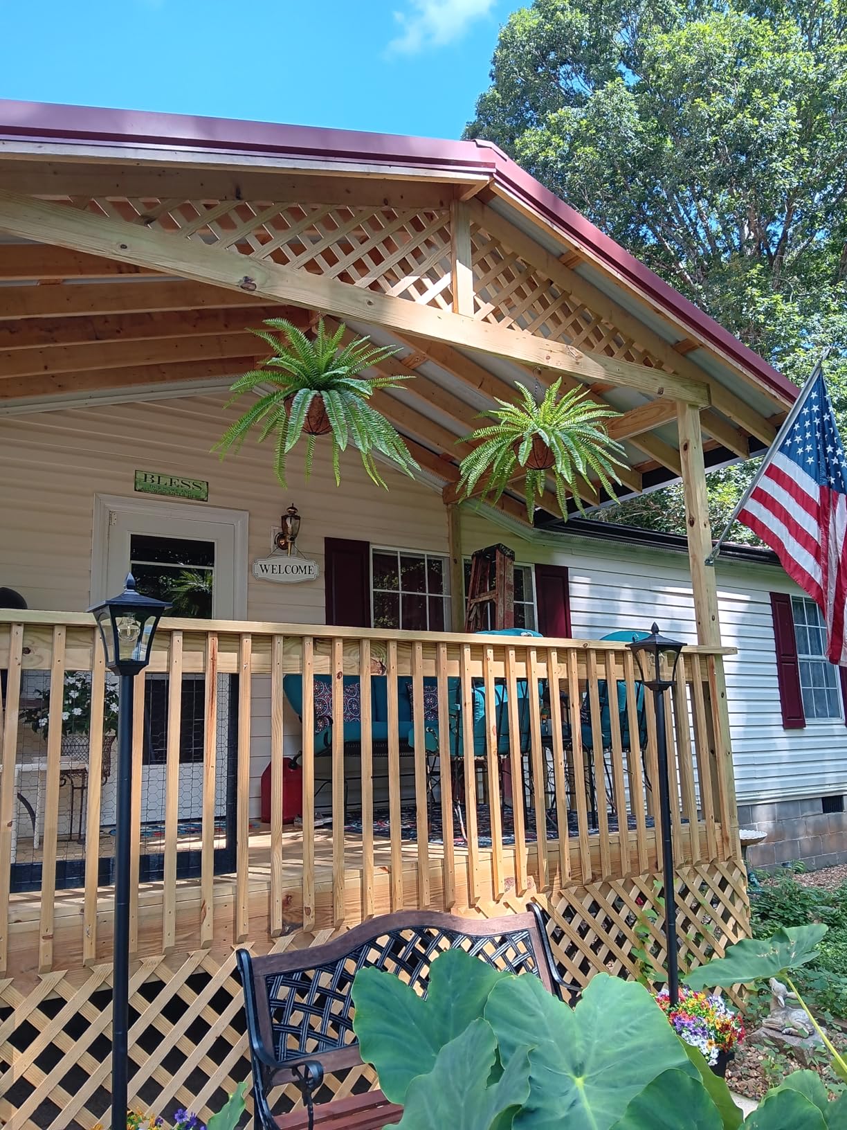 Tosnail 3 Pack 10 Inch Metal Hanging Flower Pots Hanging Planters Plant Basket with Coco Fiber Liners - Customer Photo 2