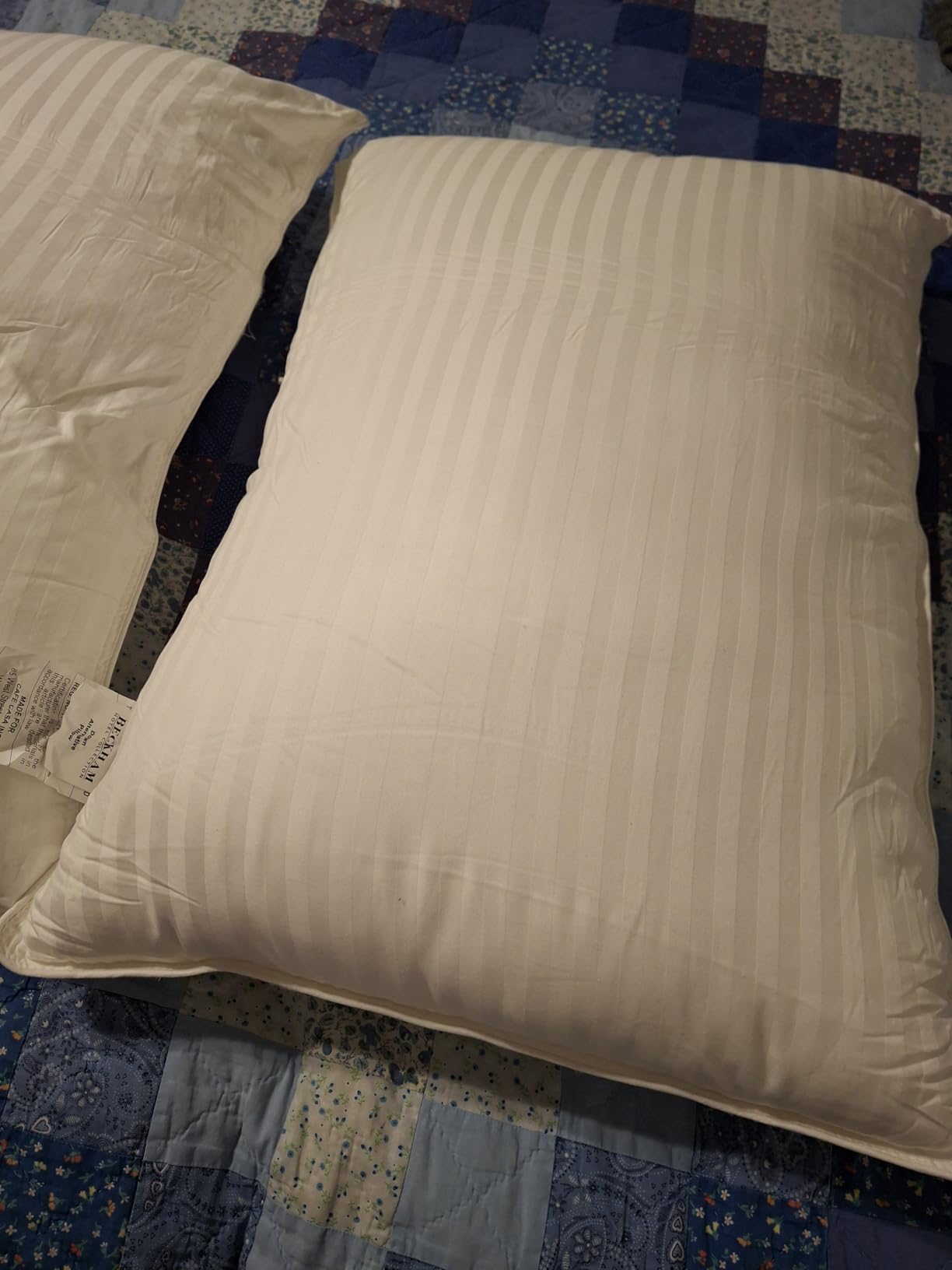 Beckham Hotel Collection Bed Pillows Standard/Queen Size Set of 2 - Original Soft Down Alternative Pillow for Sleeping customer photo 1