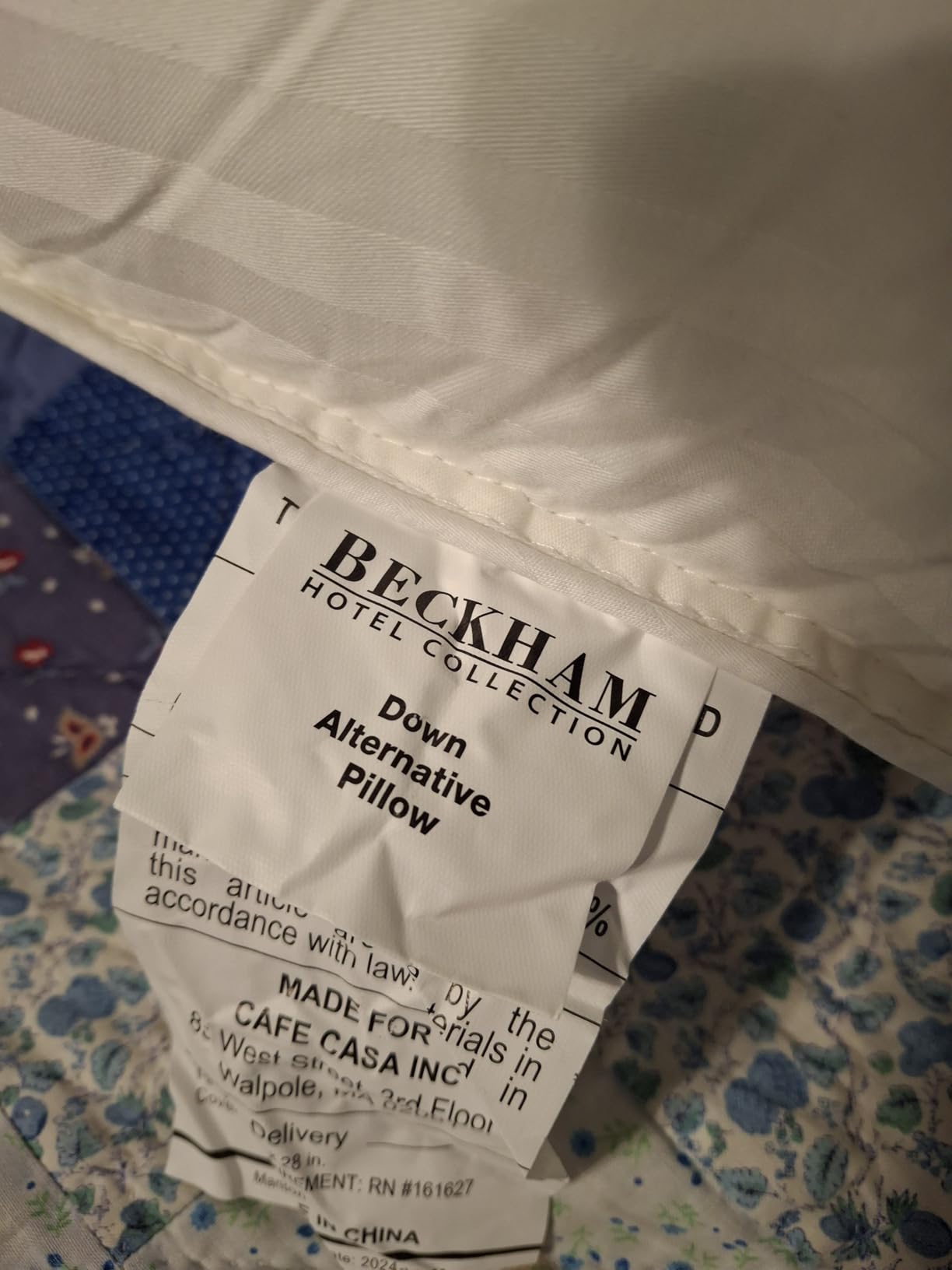 Beckham Hotel Collection Bed Pillows Standard/Queen Size Set of 2 - Original Soft Down Alternative Pillow for Sleeping customer photo 2