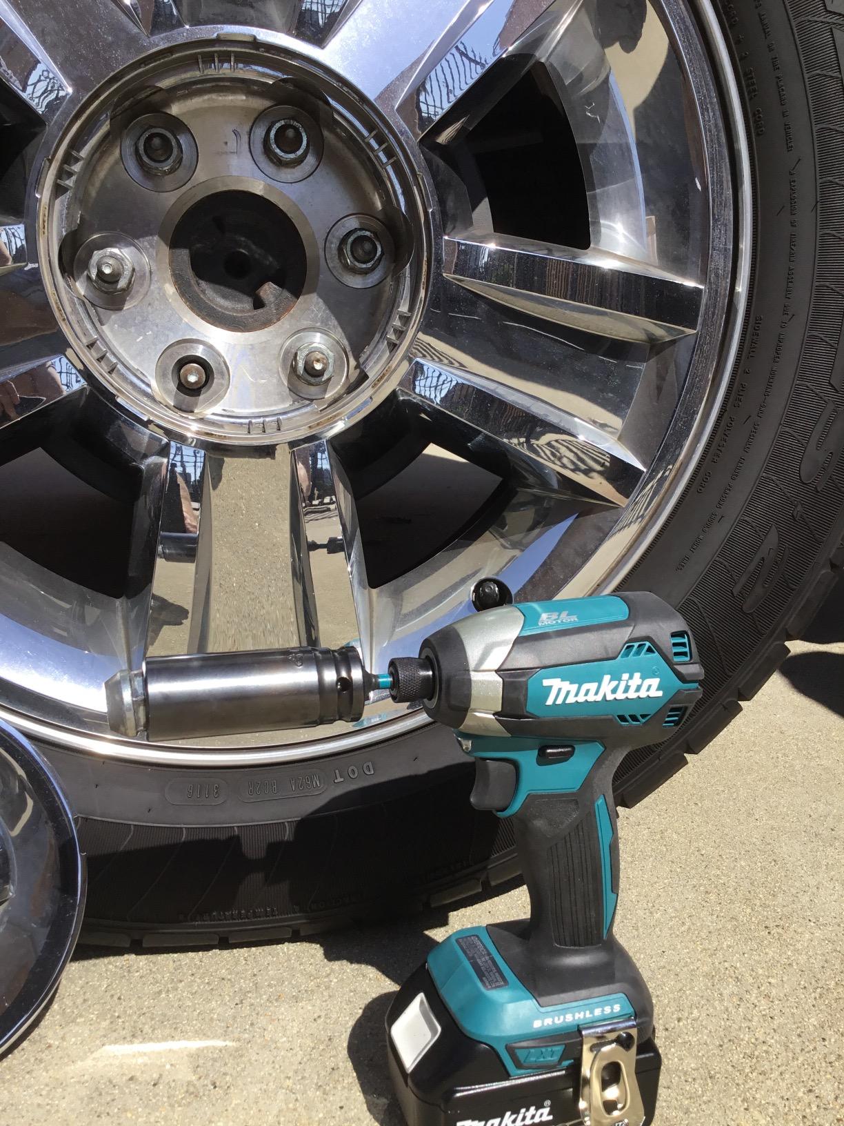 Makita XDT13Z 18V LXT Lithium-Ion Brushless Cordless Impact Driver, Tool Only - Customer Photo 2