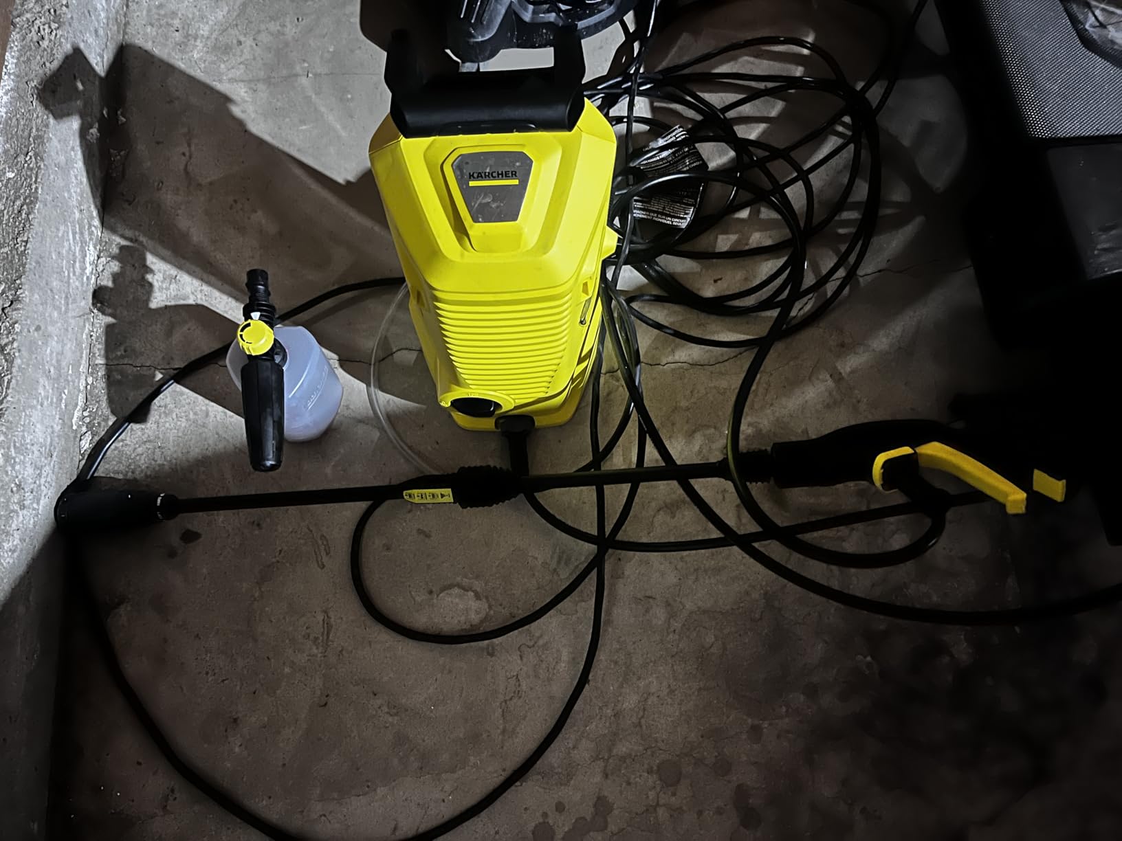 Karcher Pressure Washer K1700, CETA Certified, 3 Spray Nozzles, Detergent Tank, for Cars, Driveways, Siding, Patios, 1.2 max. GPM - Customer Photo 3