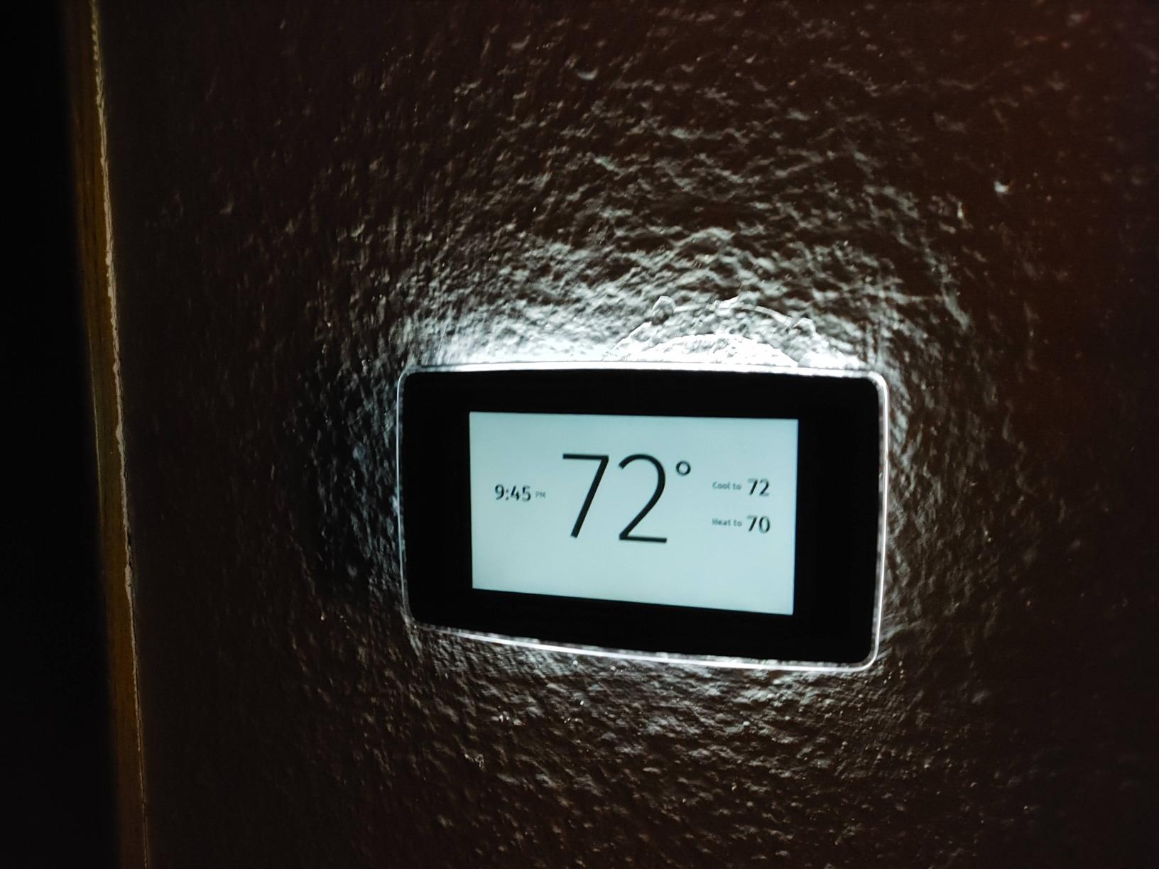 Emerson Sensi Touch Wi-Fi Smart Thermostat with Touchscreen Color Display, Works with Alexa, Energy Star Certified, C-wire Required, ST75 Black - Customer Photo 2