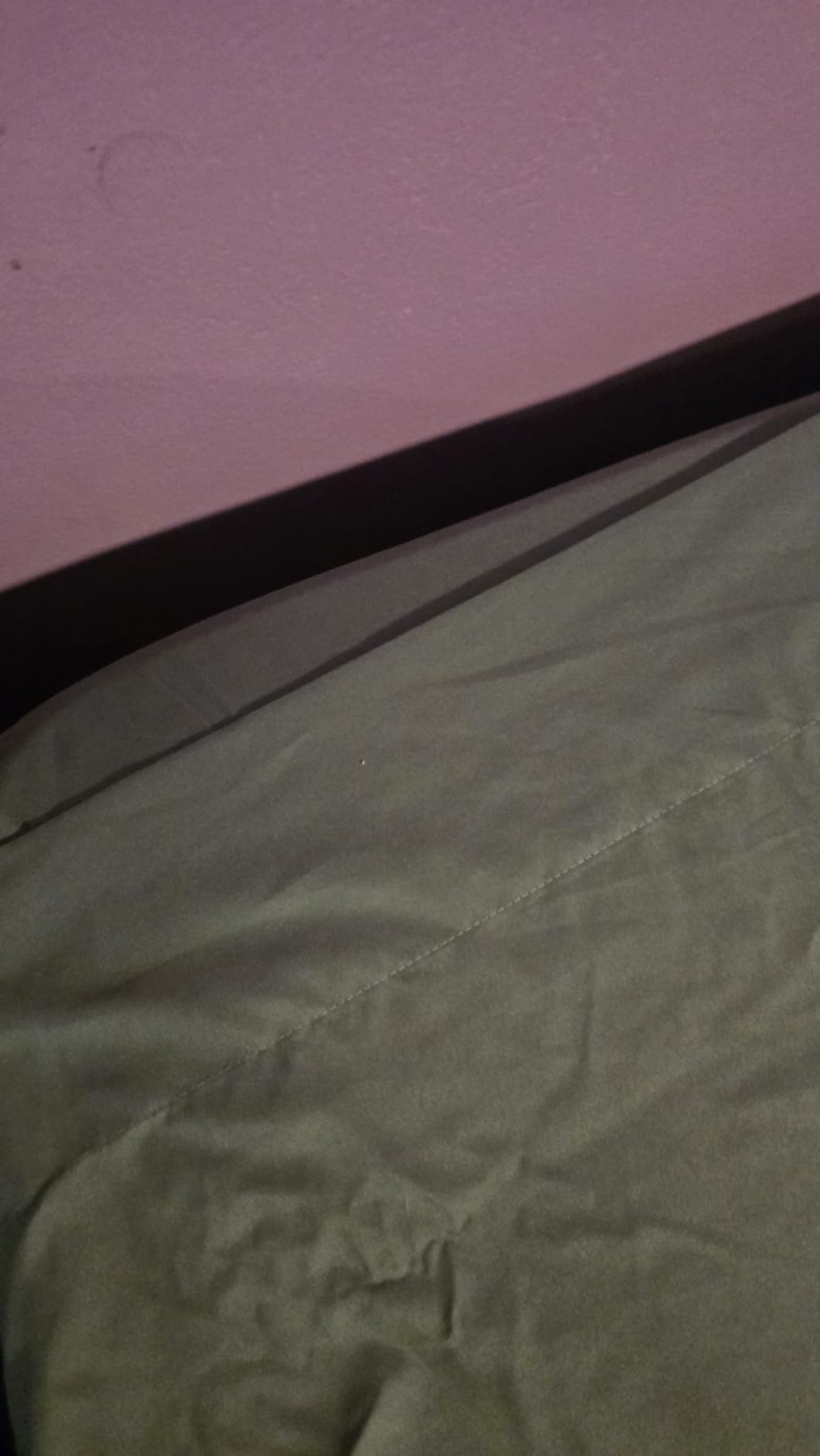 Queen Size 4 Piece Sheet Set - Comfy Breathable & Cooling Bed Sheets Set - Hotel Luxury Bedding for Women, Men, Kids, Teens, Boys & Girls - Deep Pockets, Soft and Wrinkle Free - Oeko-Tex - Dark Grey - Customer Photo 1