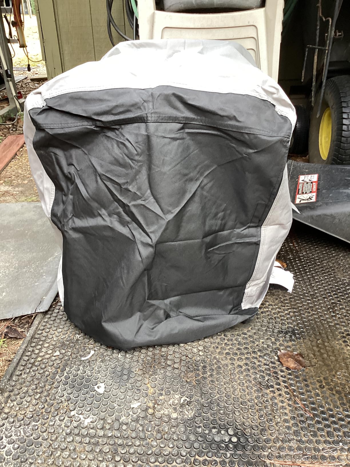 Porch Shield Waterproof Universal Generator Cover 38 x 28 x 30 inch - for Most Generators 5500-15000 Watt, Black Customer Review Porch Shield Waterproof Universal Generator Cover 38 x 28 x 30 inch - for Most Generators 5500-15000 Watt, Black - Customer Photo 1