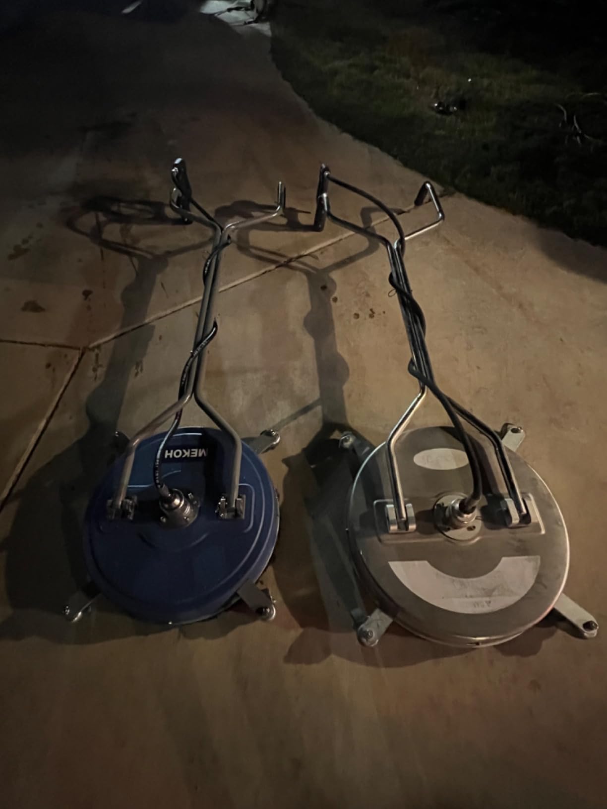 WOJET 20 inch Pressure Washer Surface Cleaner with 4 Wheels and Dual Handles, 4500PSI Stainless Steel Surface Cleaner Attachment for Pressure Washer for Concrete Driveway Sidewalk Deck Patio, Commercial Grade - Customer Photo 2