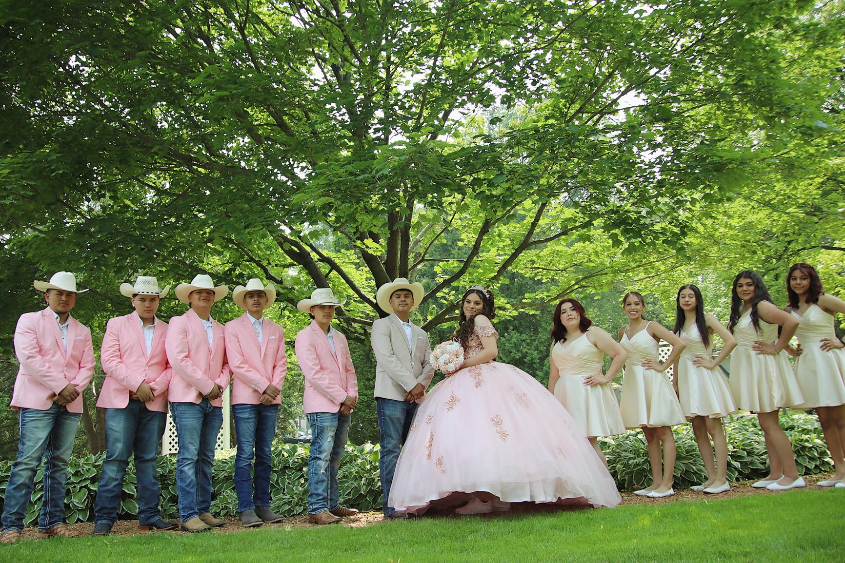 Tamron 18-400mm F/3.5-6.3 DI-II VC HLD All-In-One Zoom For Canon APS-C Digital SLR Cameras (6 Year Limited USA Warranty) Customer Review Tamron 18-400mm F/3.5-6.3 DI-II VC HLD All-In-One Zoom For Canon APS-C Digital SLR Cameras (6 Year Limited USA Warranty) - Customer Photo 1