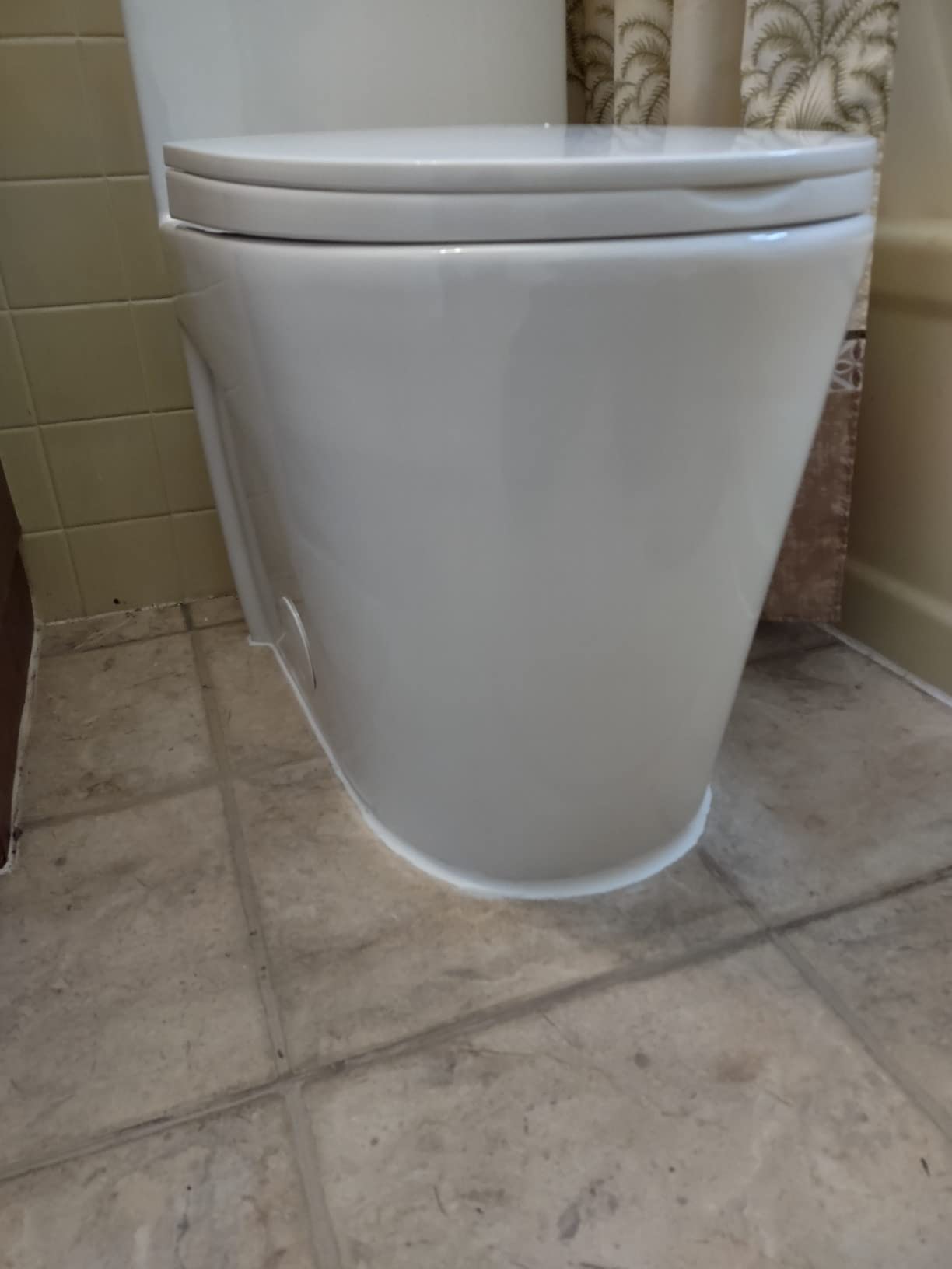 Swiss Madison SM-1T254 St. Tropez One Piece Toilet Dual Tornado Flush 0.8/1.28 GPF with Soft Closing Seat - Customer Photo 2