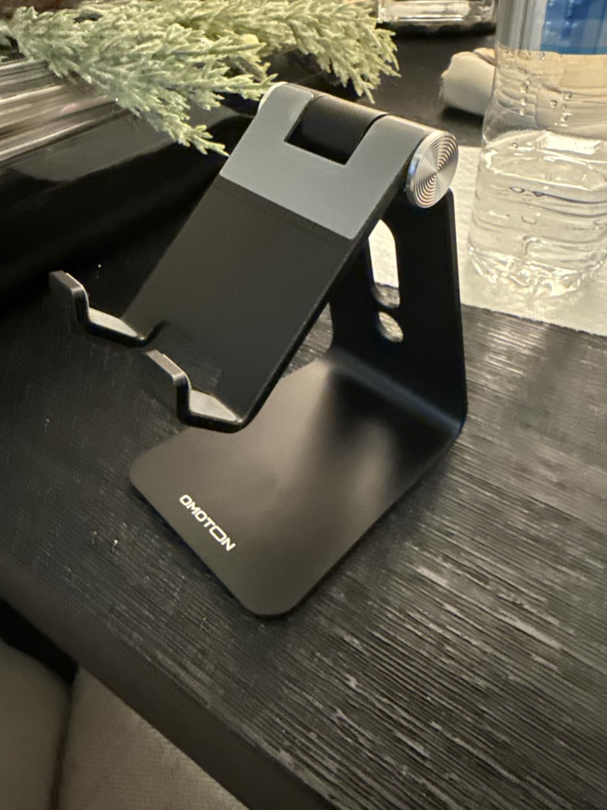 Adjustable Cell Phone Stand, OMOTON Aluminum Desktop Cellphone Stand with Anti-Slip Base and Convenient Charging Port, Fits All Smart Phones, Silver - Customer Photo 1