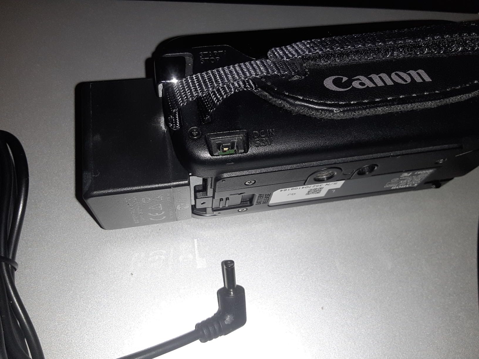 Canon VIXIA HF R800 Camcorder (Black) (Renewed) Customer Review Canon VIXIA HF R800 Camcorder (Black) (Renewed) - Customer Photo 1