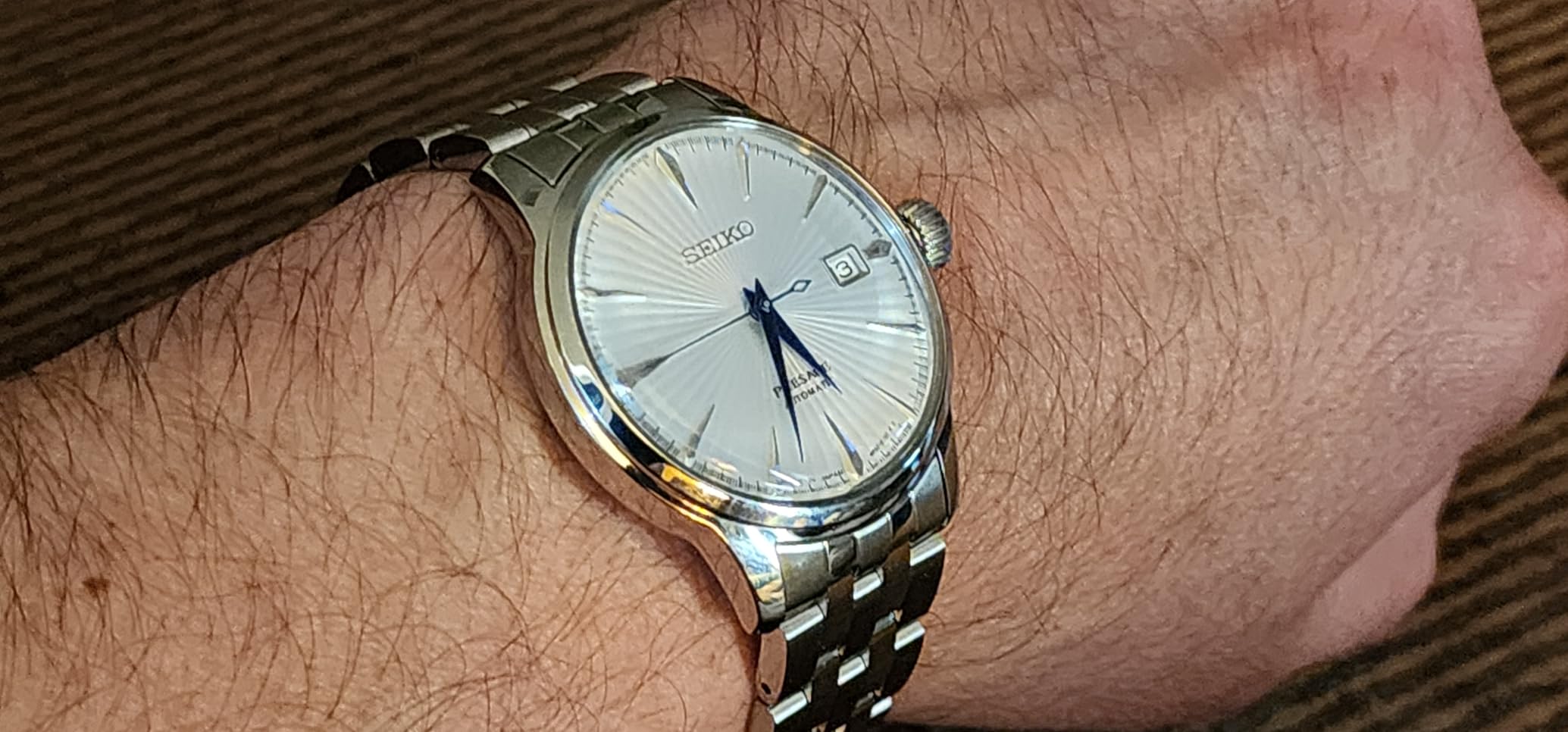 SEIKO SRPB77 Automatic Watch for Men - Presage Cocktail Time - Patterned Silver Dial with Gloss Finish, Date Calendar, 50m Water-Resistant - Customer Photo 2