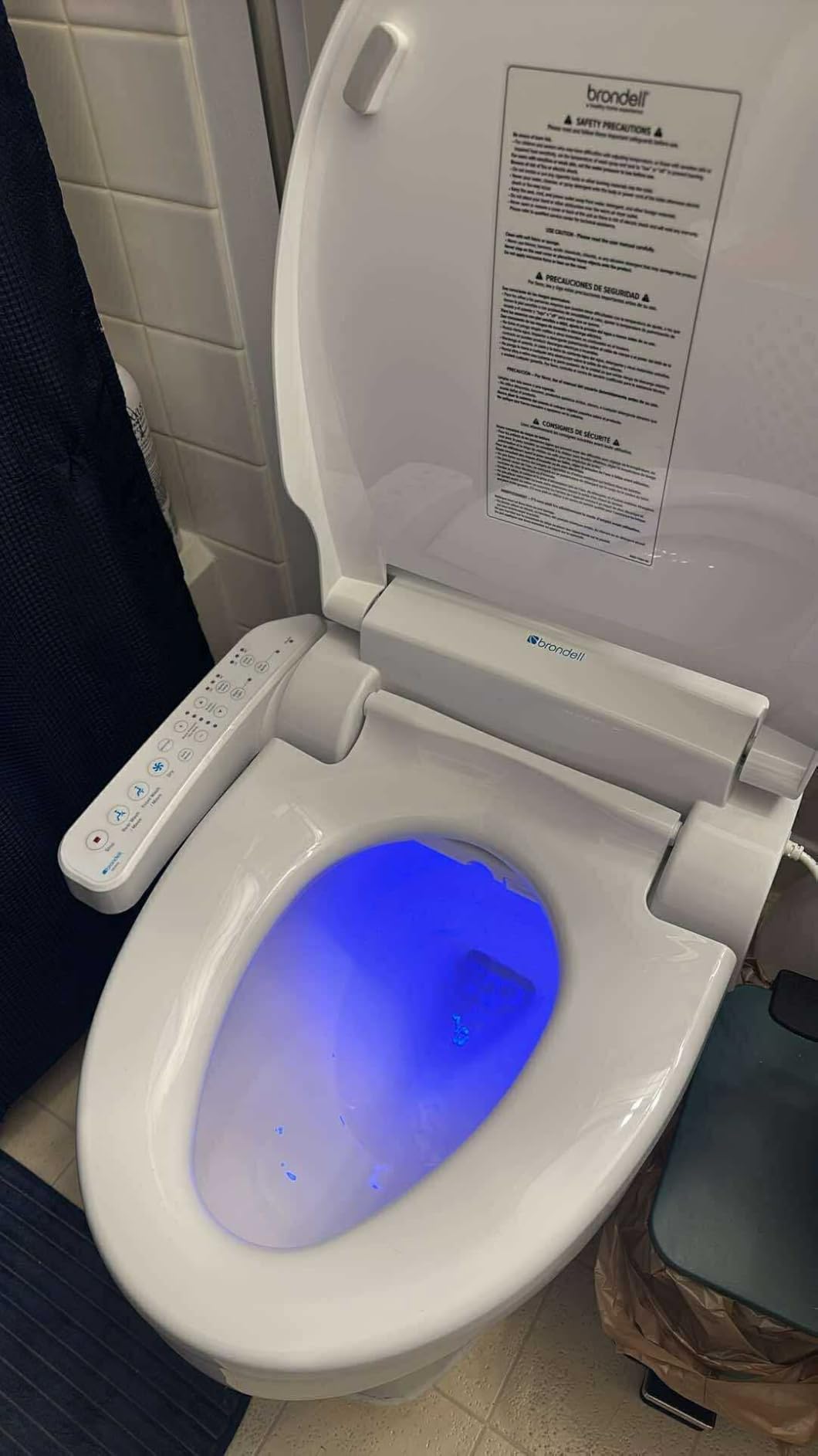 Brondell SE400-EW Swash SE400 Electric Bidet Toilet Seat With Heated Seat, Oscillating Stainless Steel Nozzle, Warm Air Dryer, Night Light, Gentle Close Lid, White Side Arm Control, Elongated - Customer Photo 2