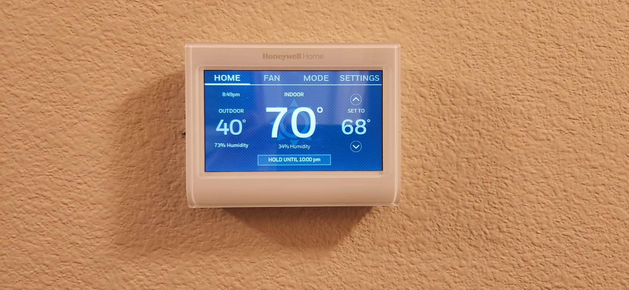 Honeywell Home RTH9585WF1004 Wi-Fi Smart Color Thermostat, 7 Day Programmable, Touch Screen, Energy Star, Alexa Ready, Gray - Customer Photo 2