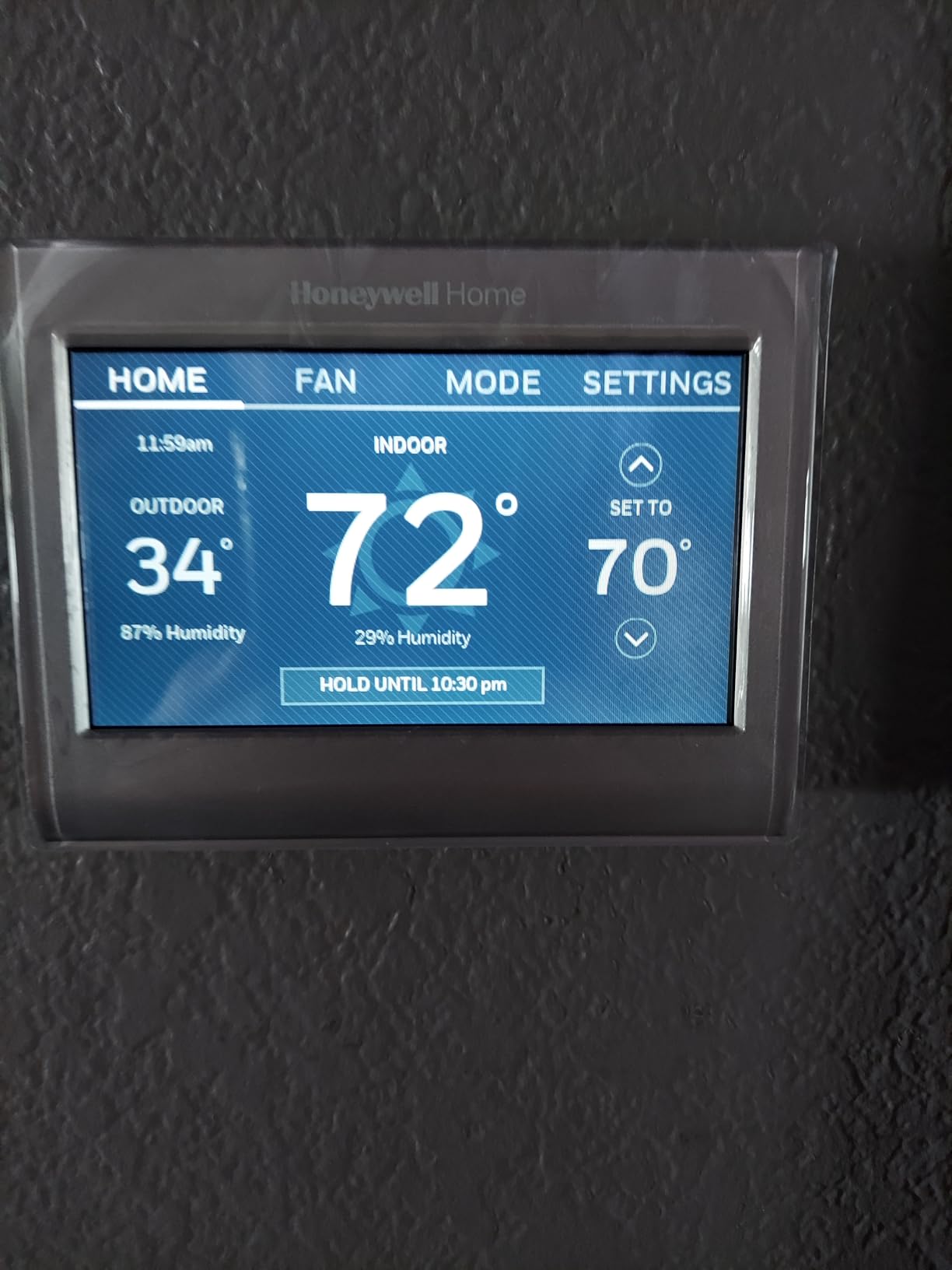 Honeywell Home RTH9585WF1004 Wi-Fi Smart Color Thermostat, 7 Day Programmable, Touch Screen, Energy Star, Alexa Ready, Gray - Customer Photo 2