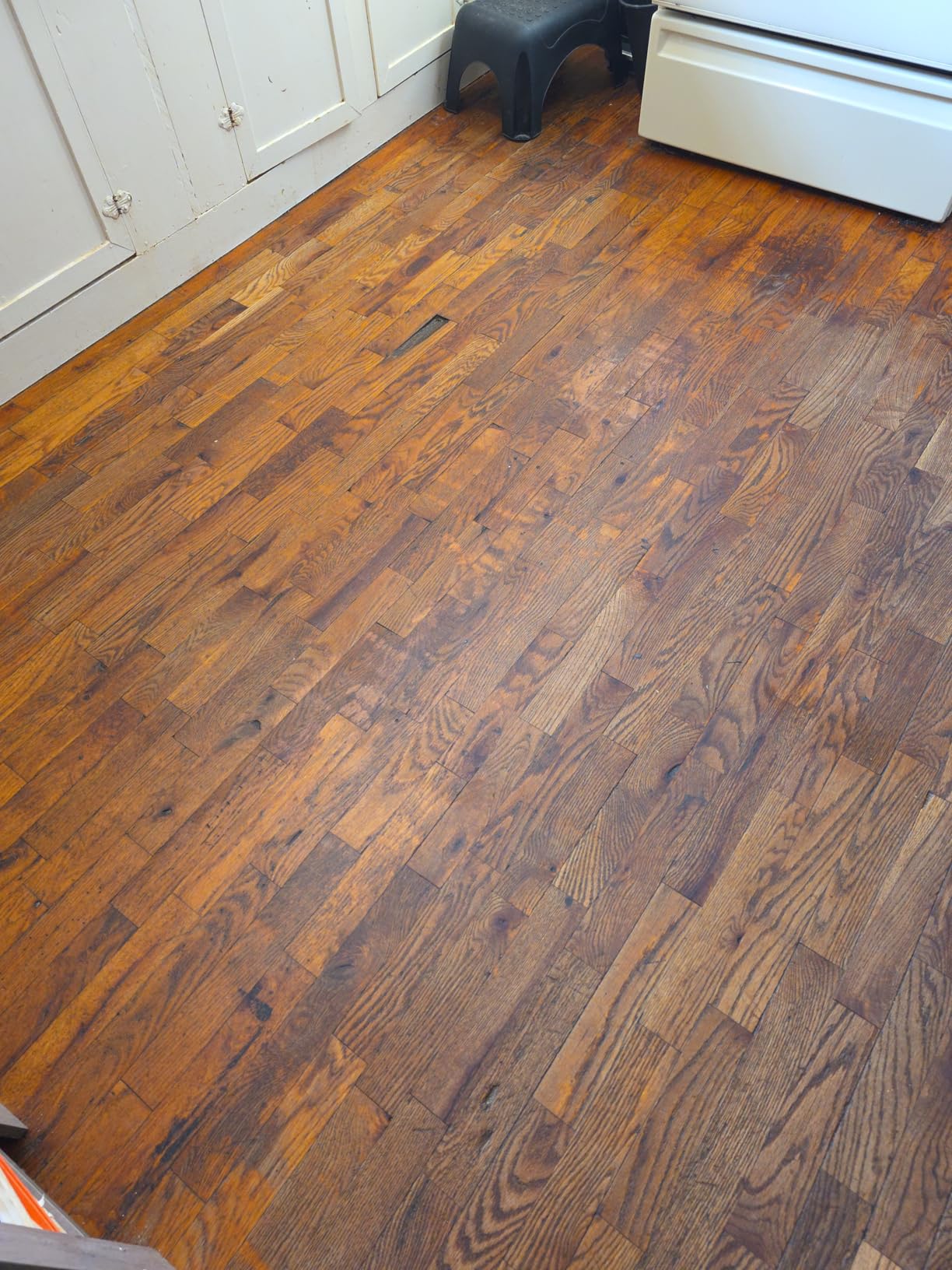 Shark Steam Mop S1000 with 2 Machine Washable Dirt Grip Pads, Removable Water Tank, Lightweight, Steam Cleaner for Sealed Hard Floors - Customer Photo 1