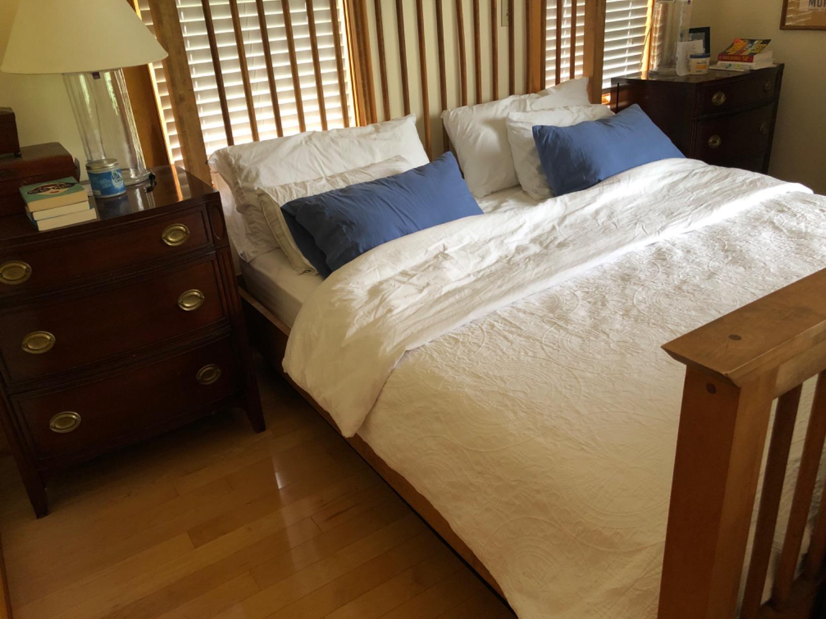 Brooklyn Bedding Signature 11