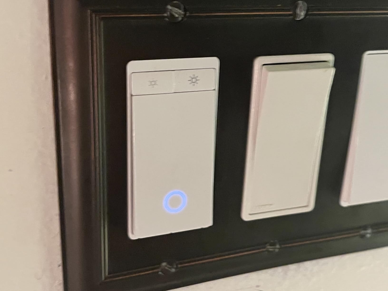 Kasa Smart 3 Way Switch HS210 KIT, Needs Neutral Wire, 2.4GHz Wi-Fi Light Switch works with Alexa and Google Home, UL Certified, No Hub Required, White,2 Count (Pack of 1) - Customer Photo 2