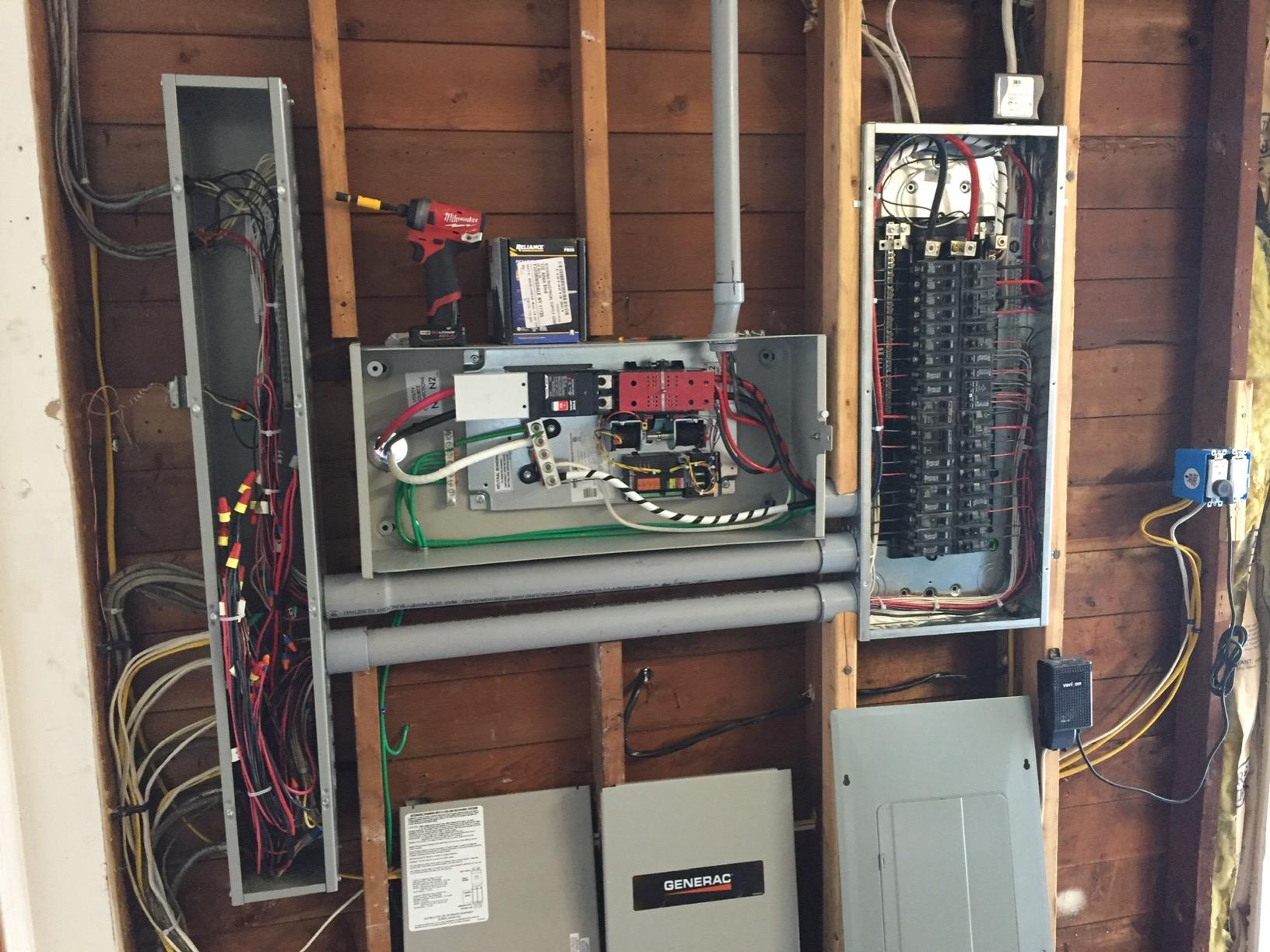 Generac 100 Amp Single Phase Generator Automatic Transfer Switch - Service Entrance Rated - NEMA 3R Outdoor Rated Aluminum Enclosure - Power Management for Indoor and Outdoor Use - Customer Photo 2