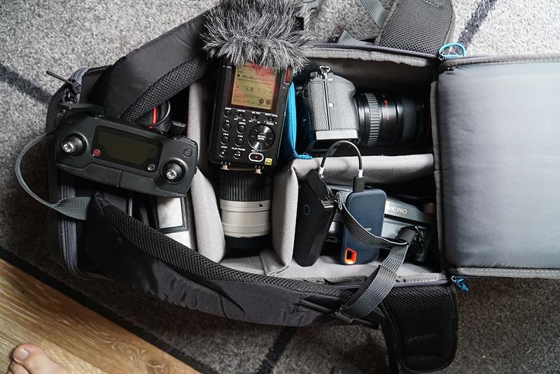 Solstice 24L Backpack, Black (636-415) Customer Review Solstice 24L Backpack, Black (636-415) - Customer Photo 1