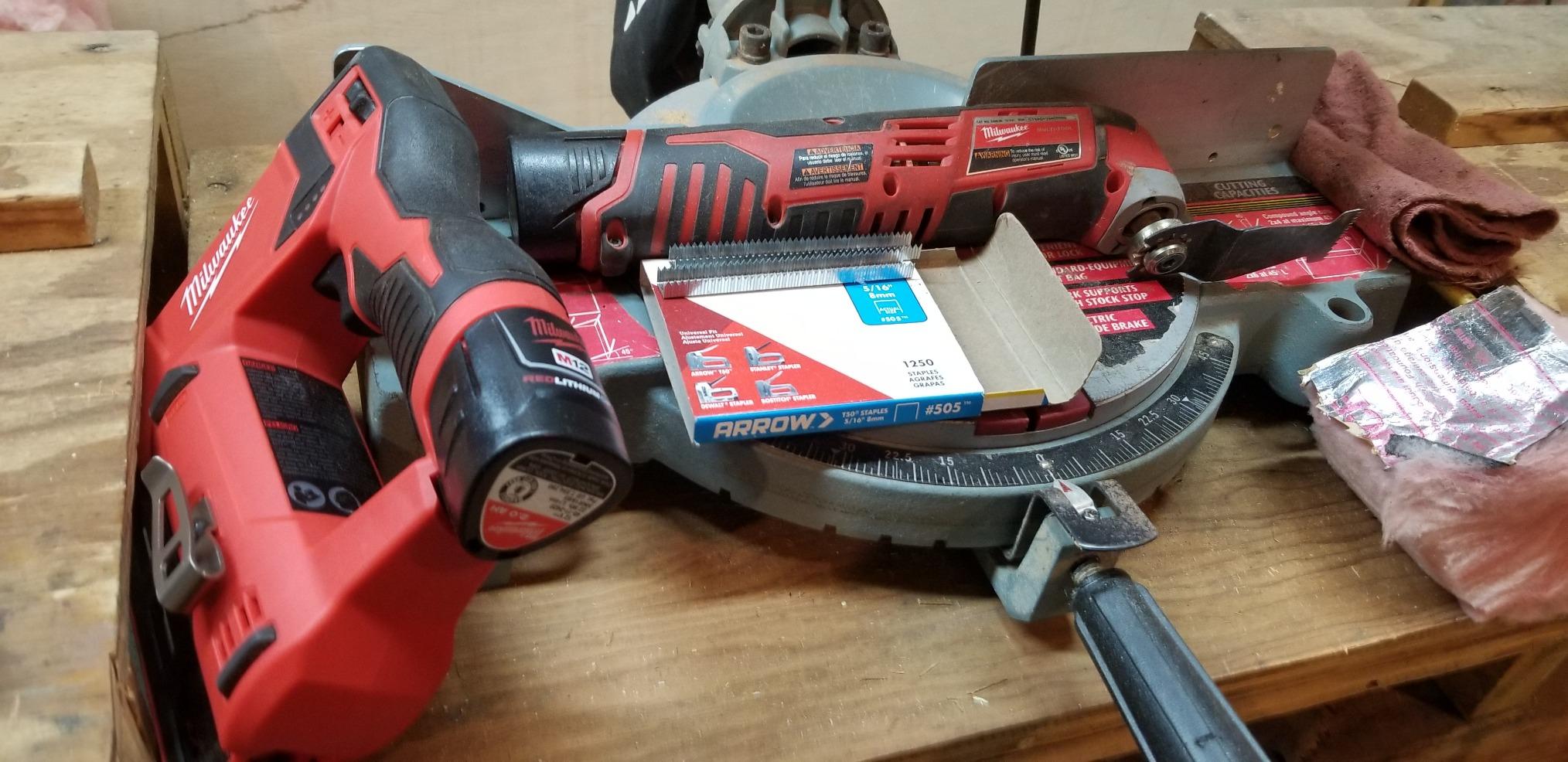Milwaukee 2447-20 M12 3/8