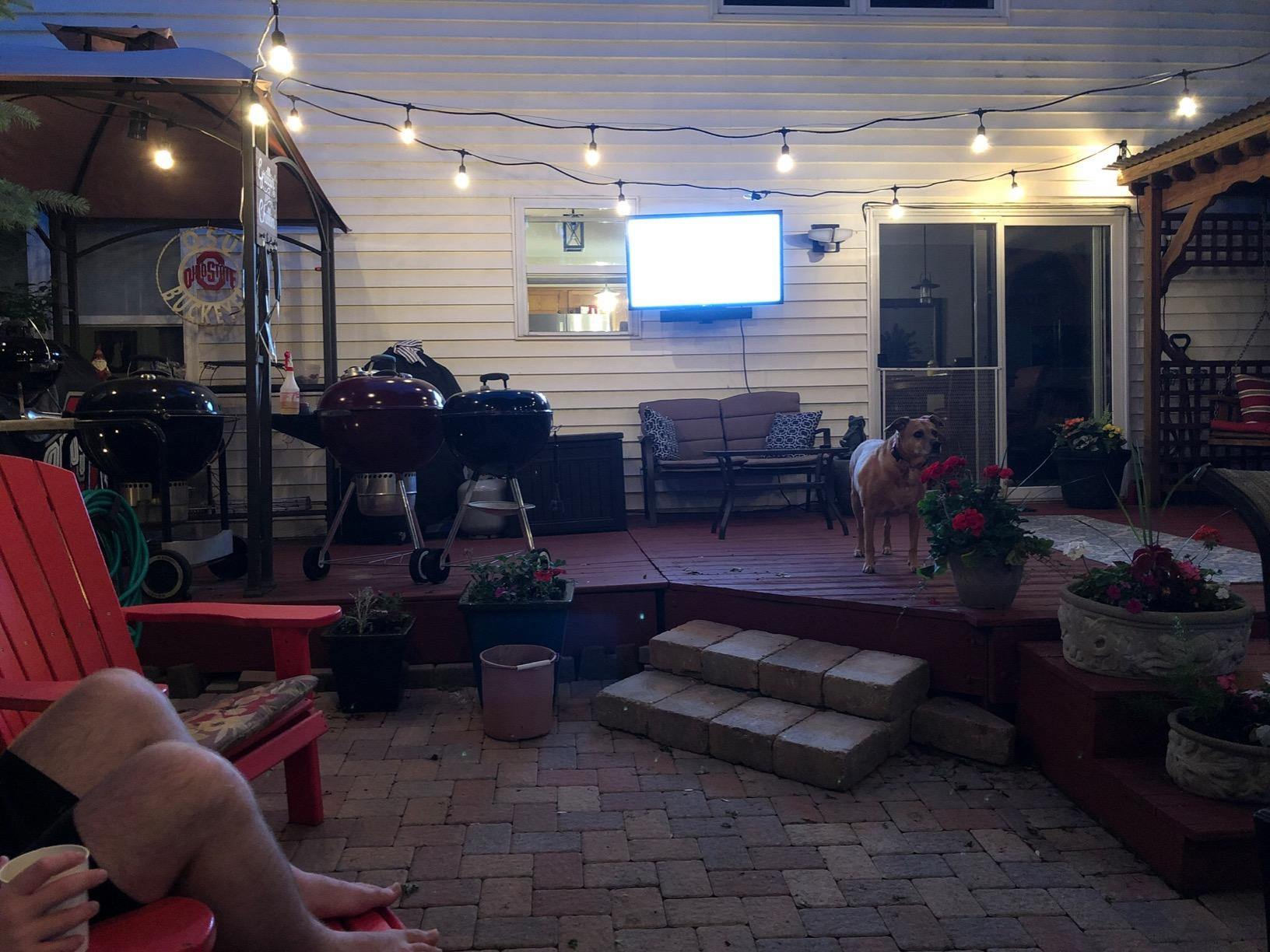 SunBrite SE 43-inch Partial Sun Outdoor TV | 4K Ultra HD LED Weatherproof Television - Includes Speaker bar (SB-SE-43-4K-BL) - Customer Photo 2