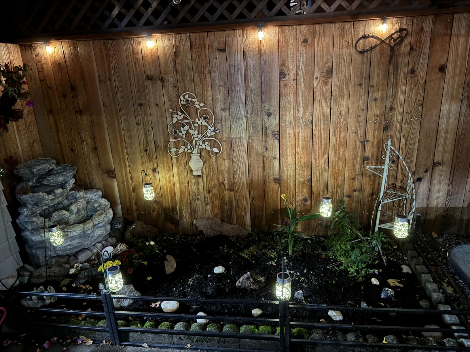 GIGALUMI Hanging Mason Jar Solar Lights, 6 Pack 30 Led Hanging Solar Lanterns Outdoor Waterproof, Hangers and Jars Included, Outdoor Decor for Balcony, Garden, Patio, Yard, Wedding - Customer Photo 1