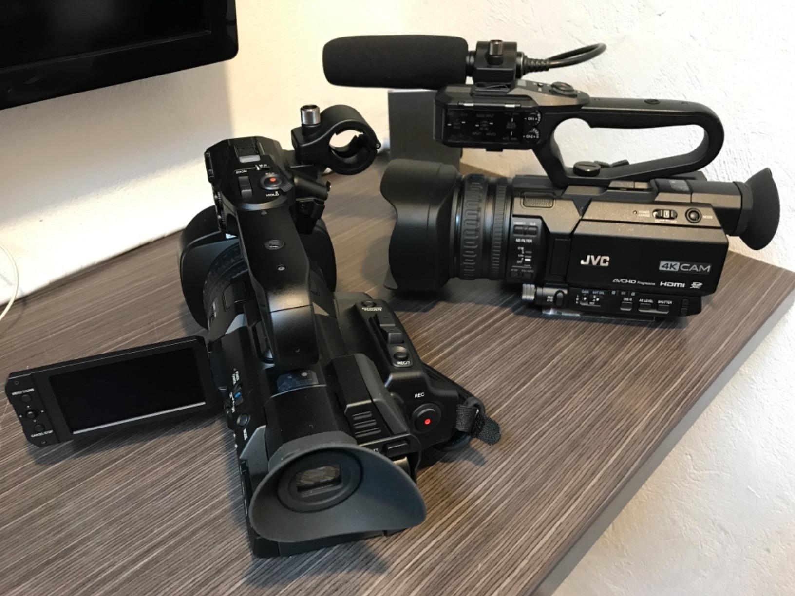 JVC GY-HM250U Camcorder, 3.5