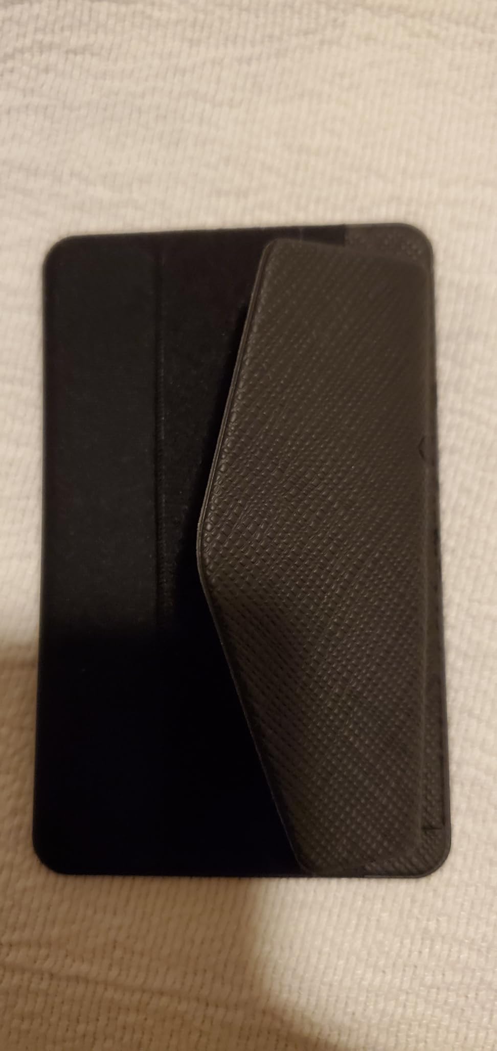 Sinjimoru Phone Grip Card Holder with Flap, Adhesive Card Holder, Finger Strap for Phone, Sinji Pouch B-Flap - Customer Photo 1